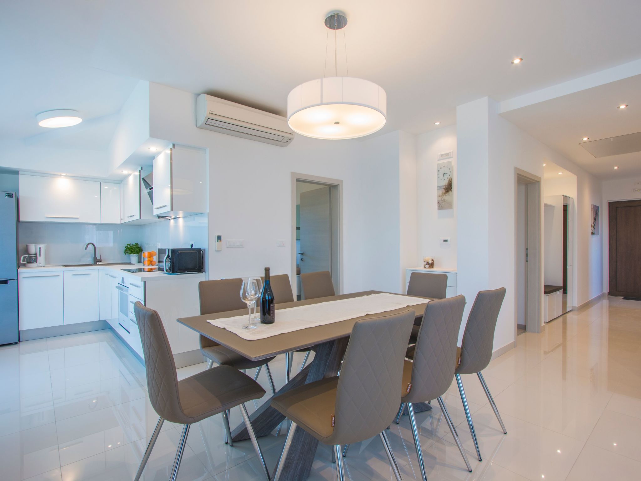 Luxus-Wohnung Igor Attic-Drinnen