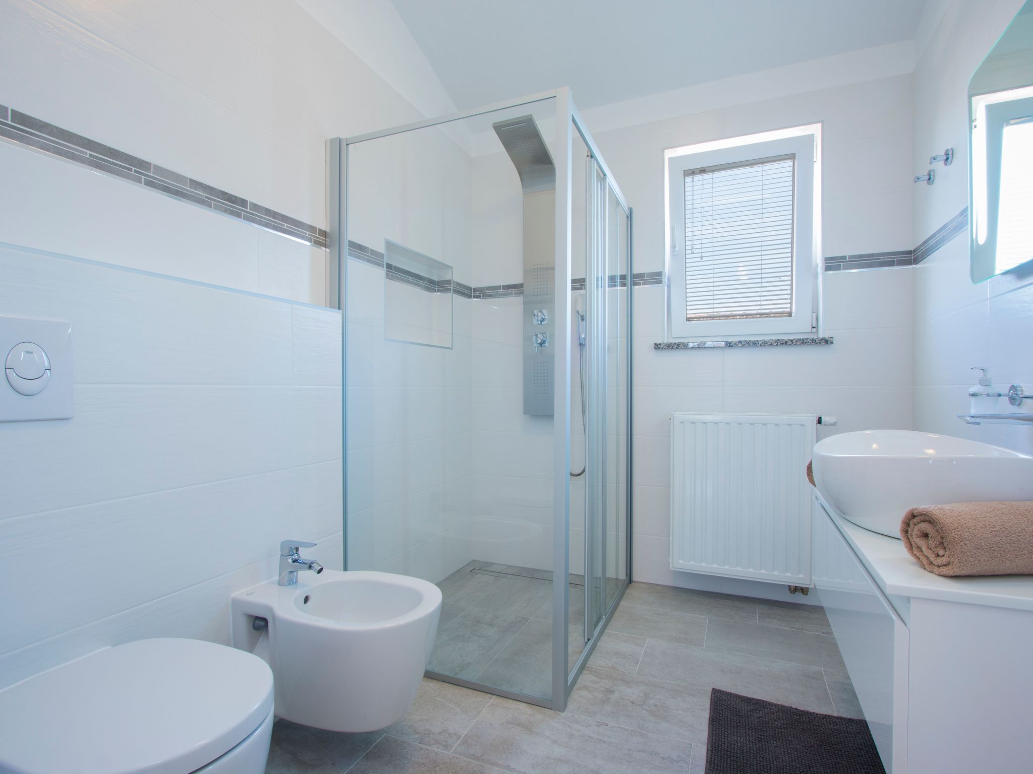 Photo of Luxus-Wohnung Igor Attic