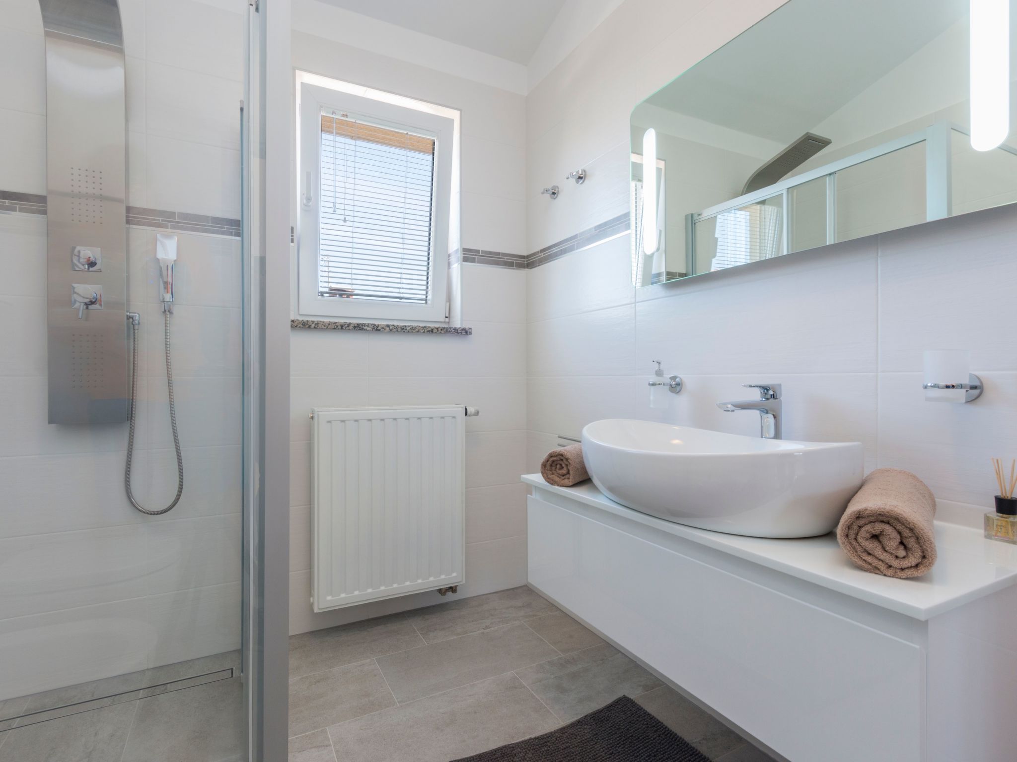 Photo of Luxus-Wohnung Igor Attic