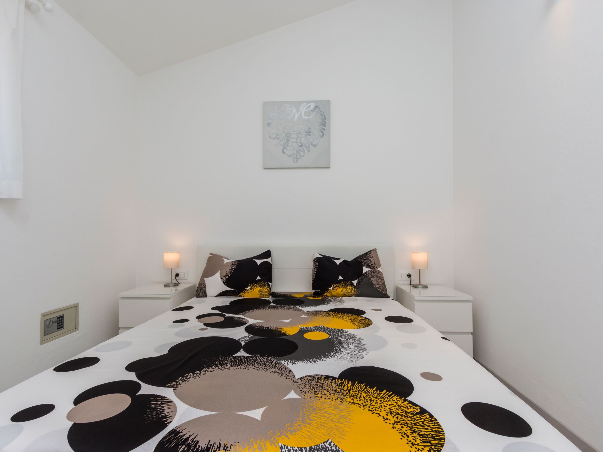 Photo of Luxus-Wohnung Igor Attic