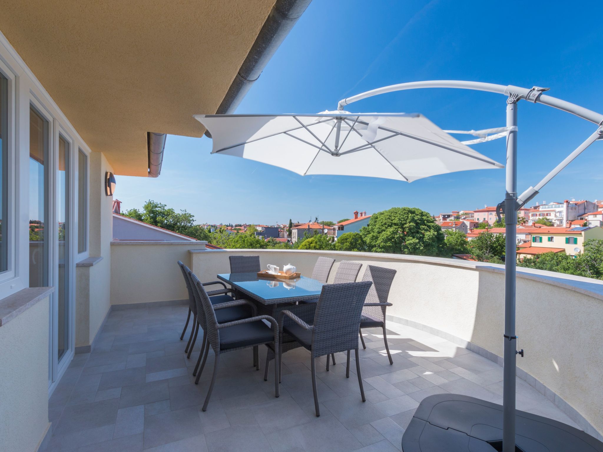 Photo of Luxus-Wohnung Igor Attic