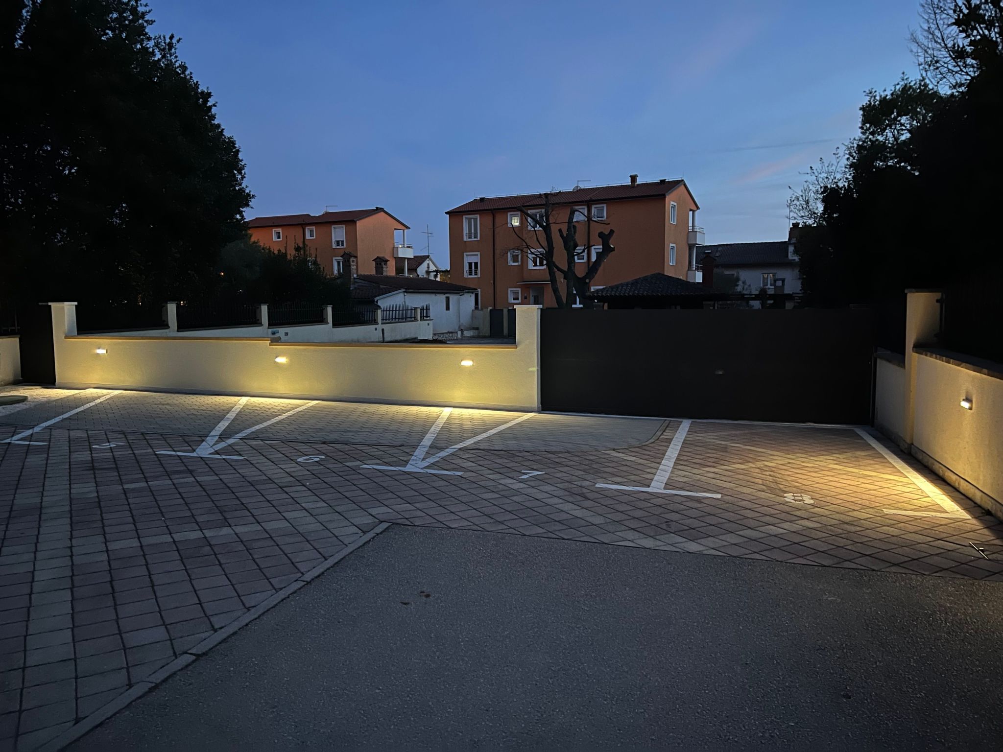 Photo of Luxus-Wohnung Igor Attic