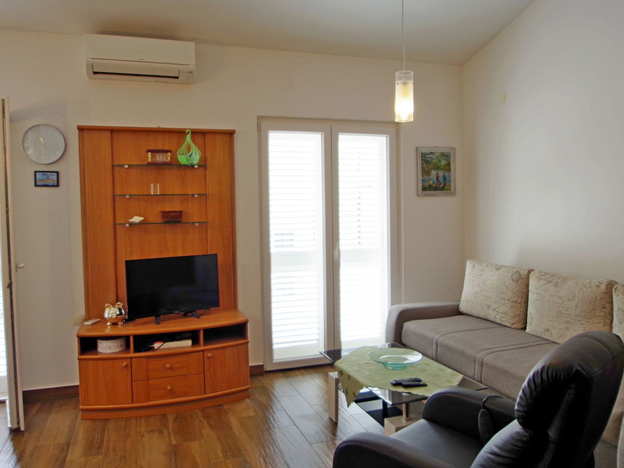 In Medulin, in der Nähe des Strandes-Drinnen