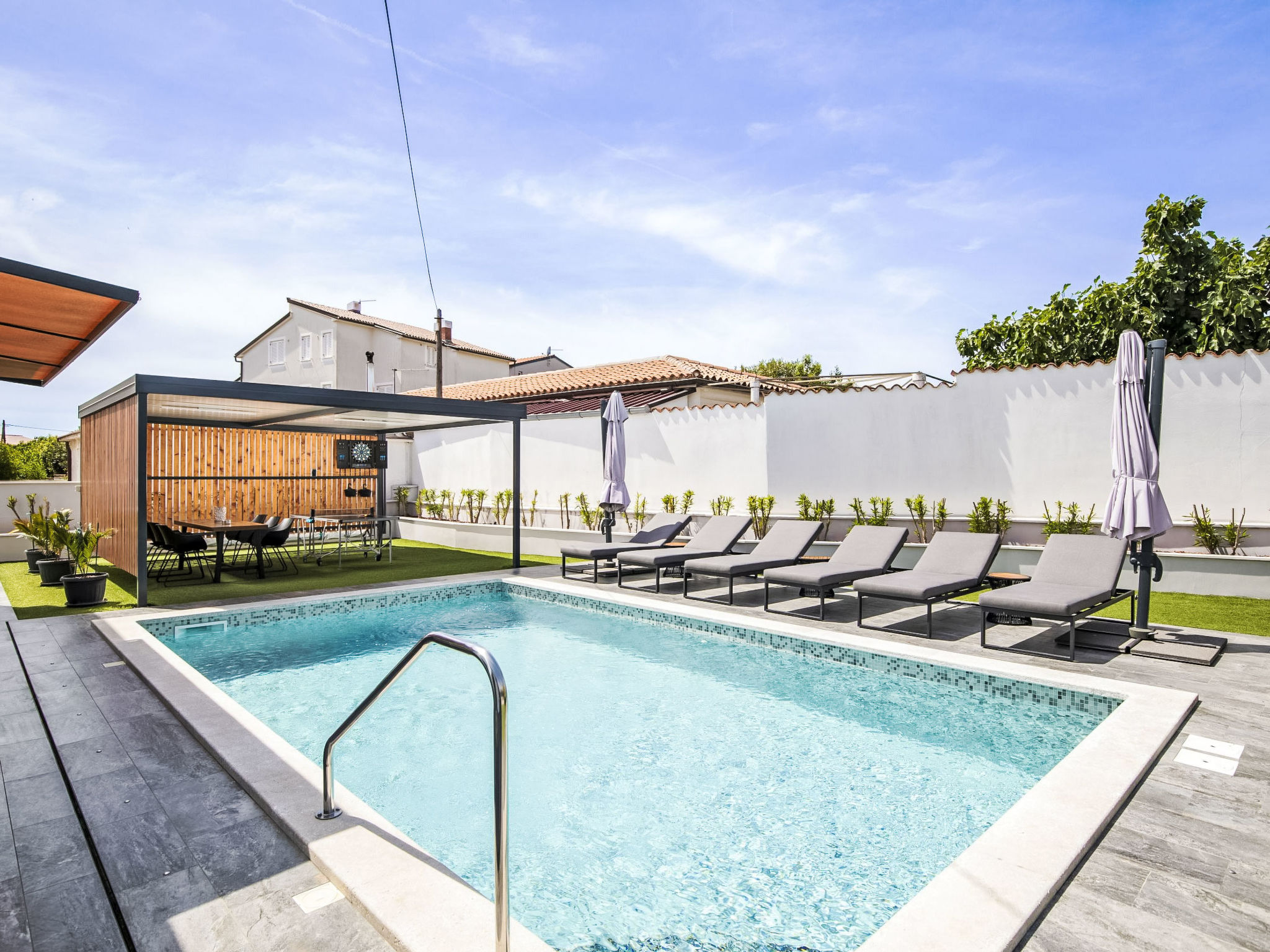 4 SZ mit Bad en suite Pool und Sommerküche - Image 5