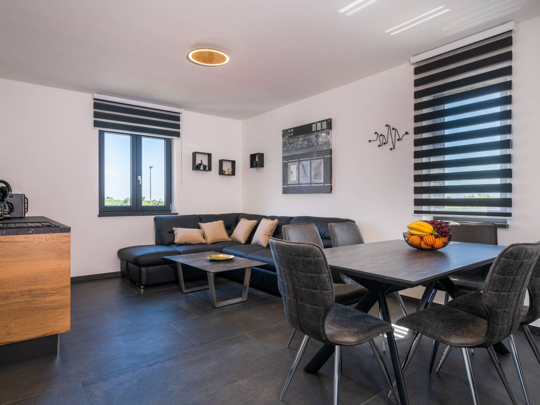 4 SZ mit Bad en suite Pool und Sommerküche-Binnen