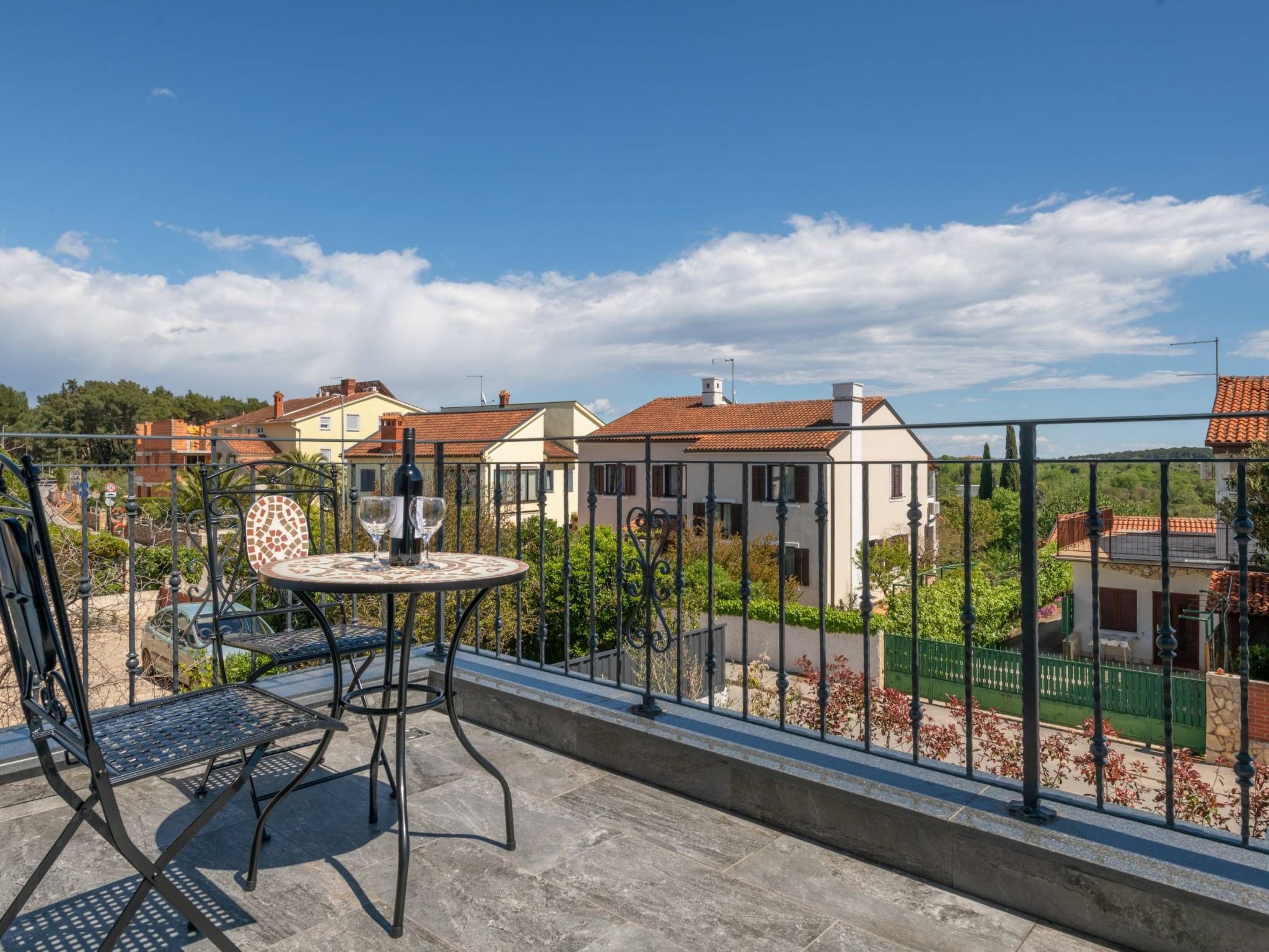 4 SZ mit Bad en suite Pool und Sommerküche-Binnen