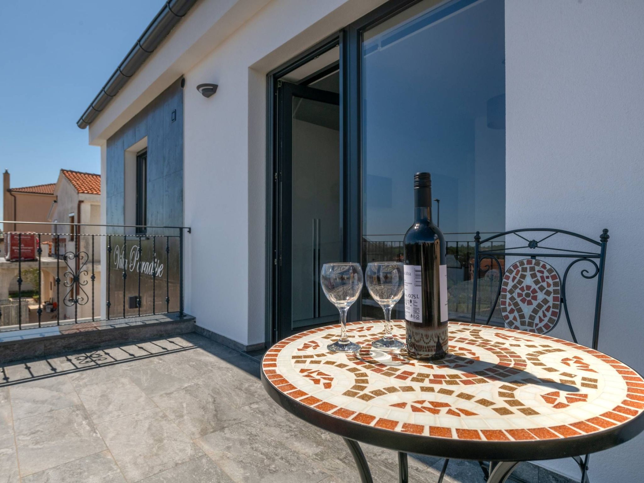 4 SZ mit Bad en suite Pool und Sommerküche-Binnen