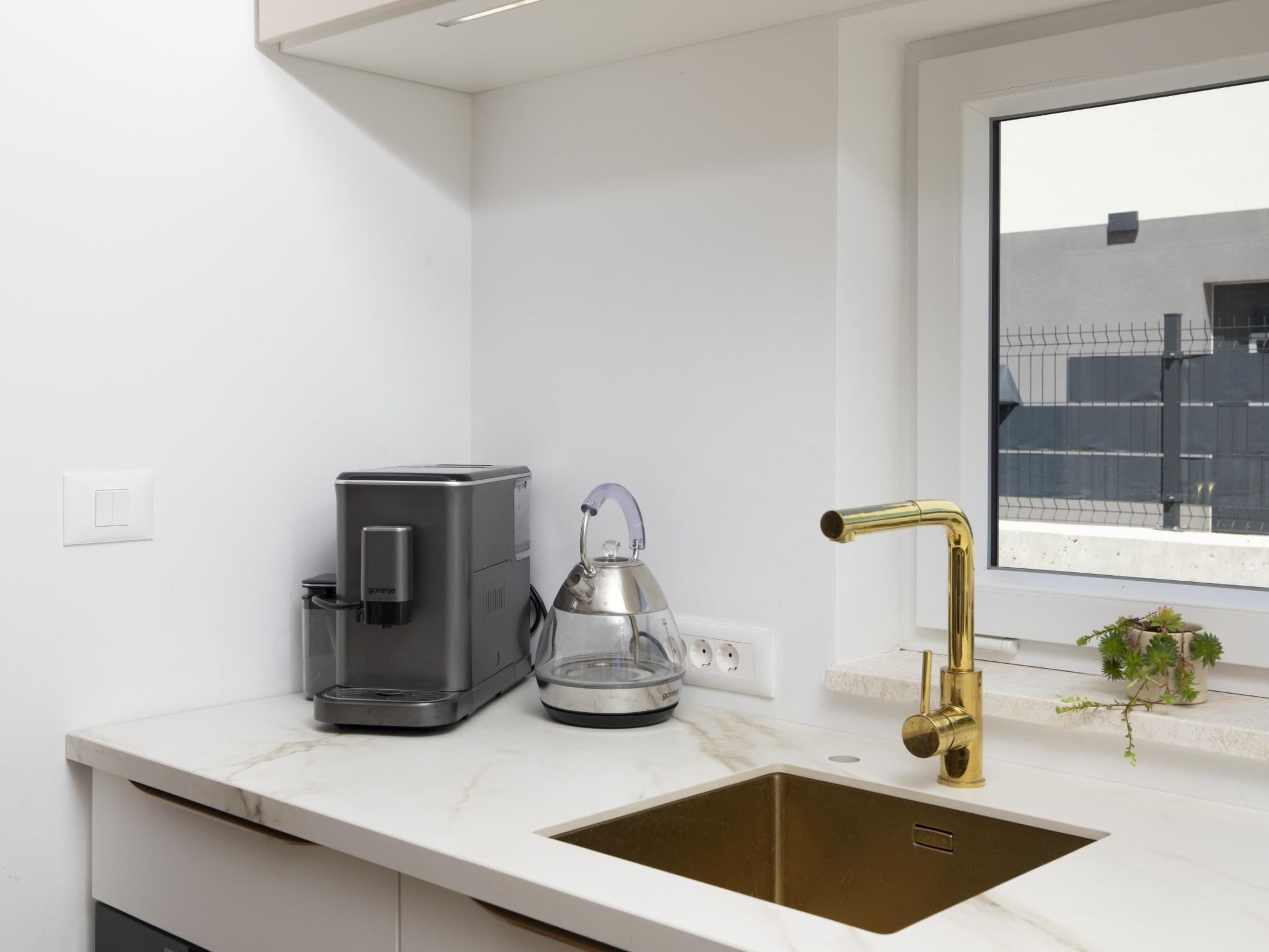 Villa Oasis mit beheiztem Pool, 700 m vom Meer entfernt-Inside