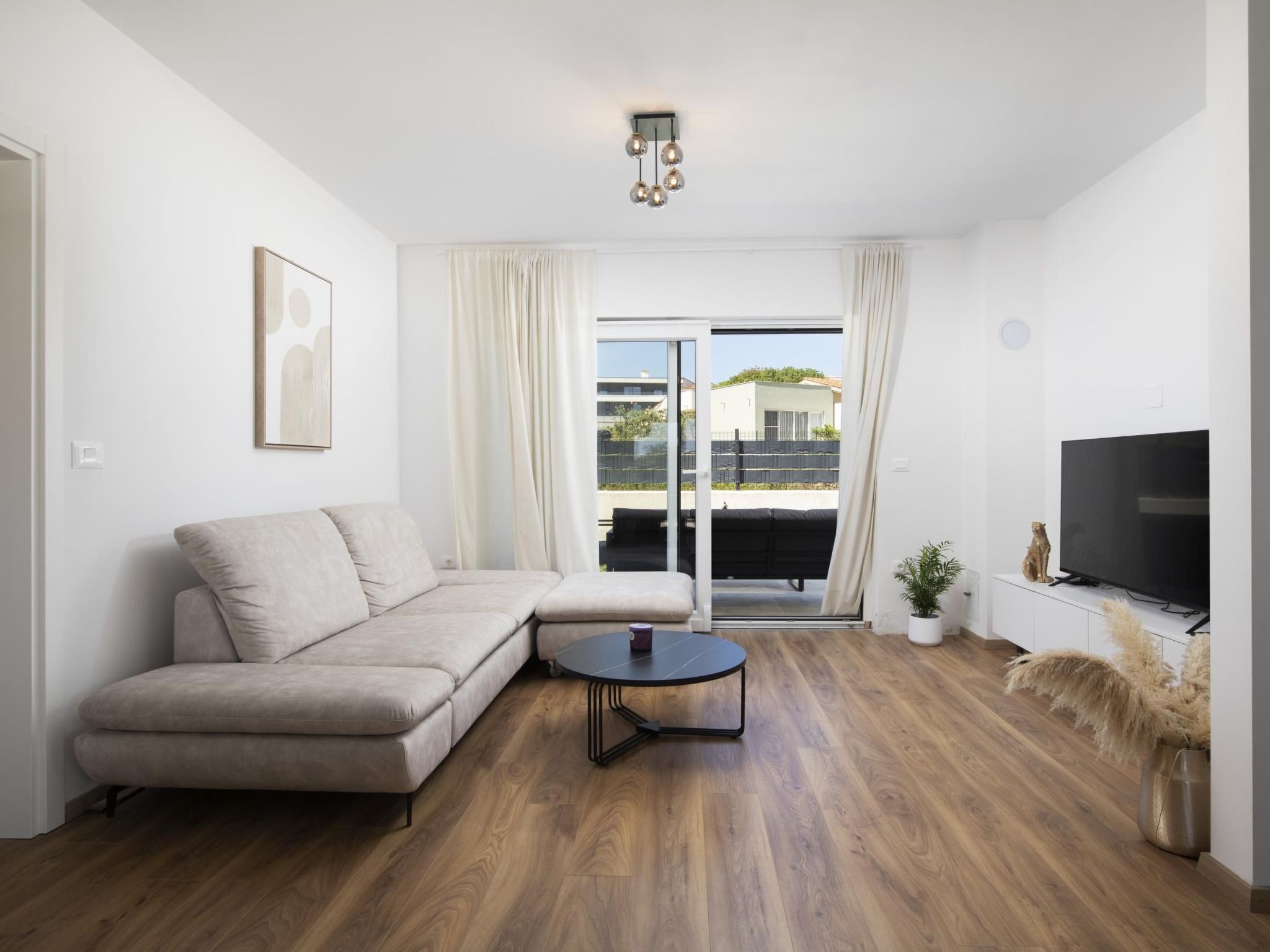 Villa Oasis mit beheiztem Pool, 700 m vom Meer entfernt-Inside