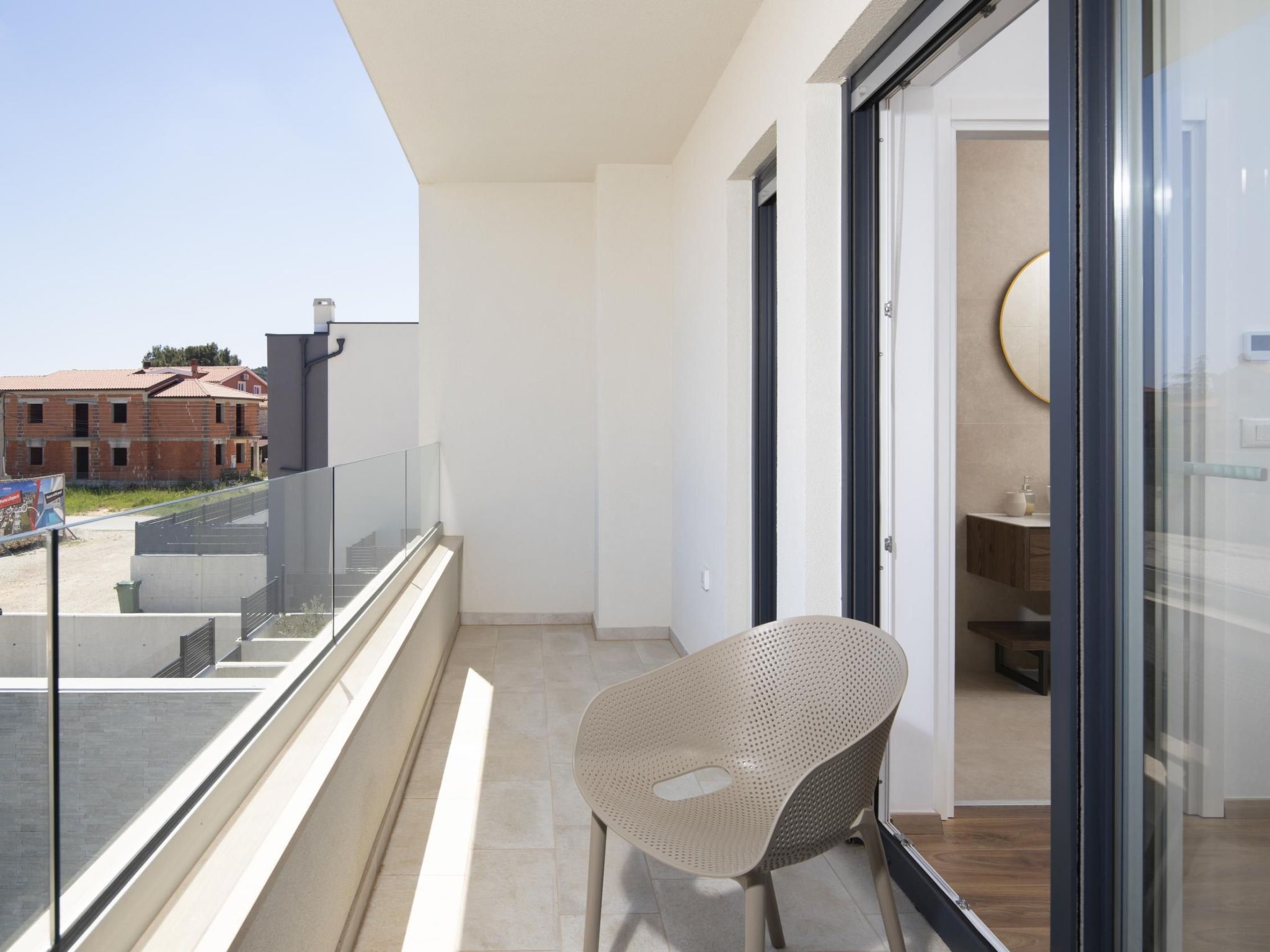 Villa Oasis mit beheiztem Pool, 700 m vom Meer entfernt-Inside