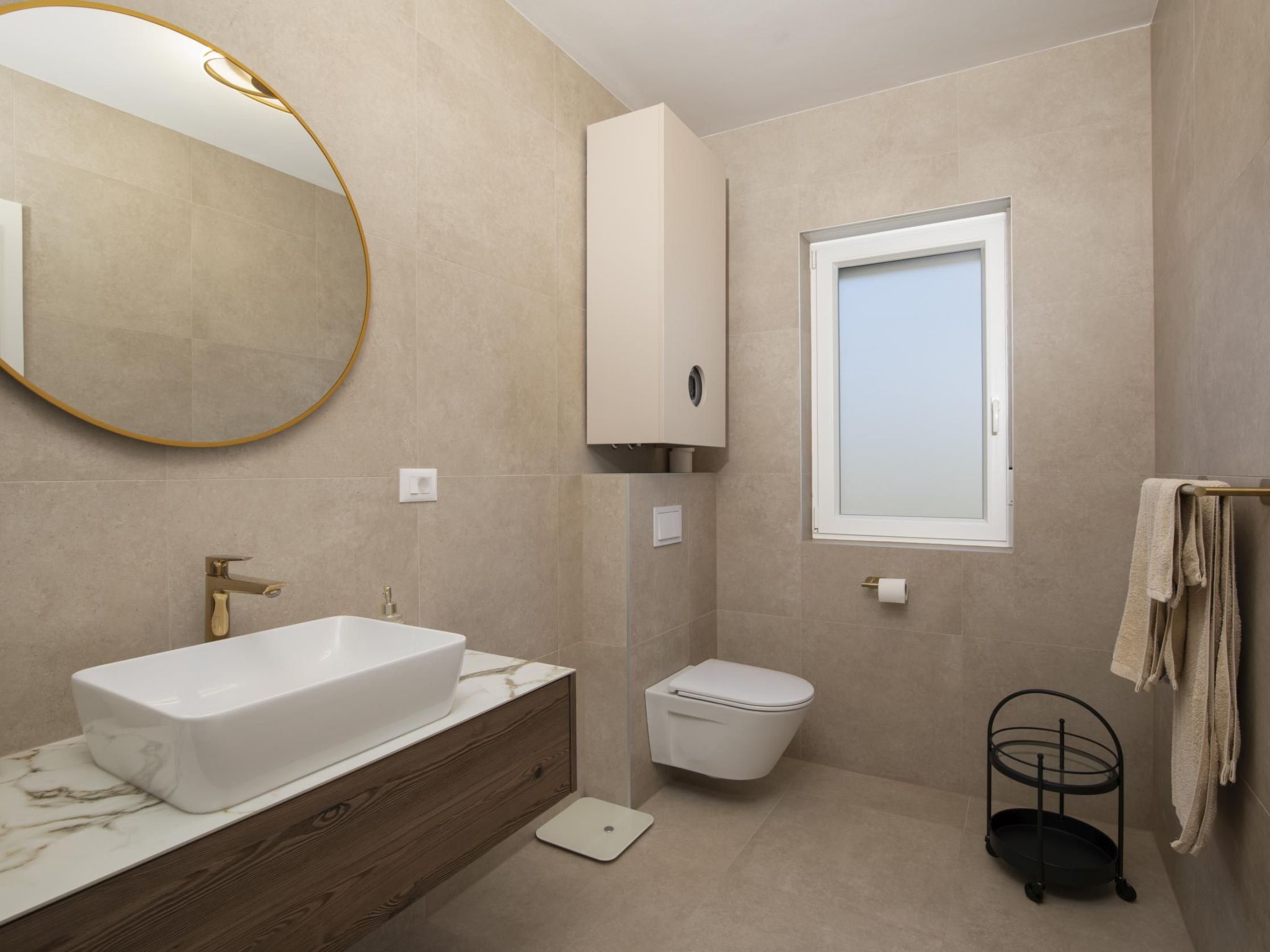 Villa Oasis mit beheiztem Pool, 700 m vom Meer entfernt-Inside