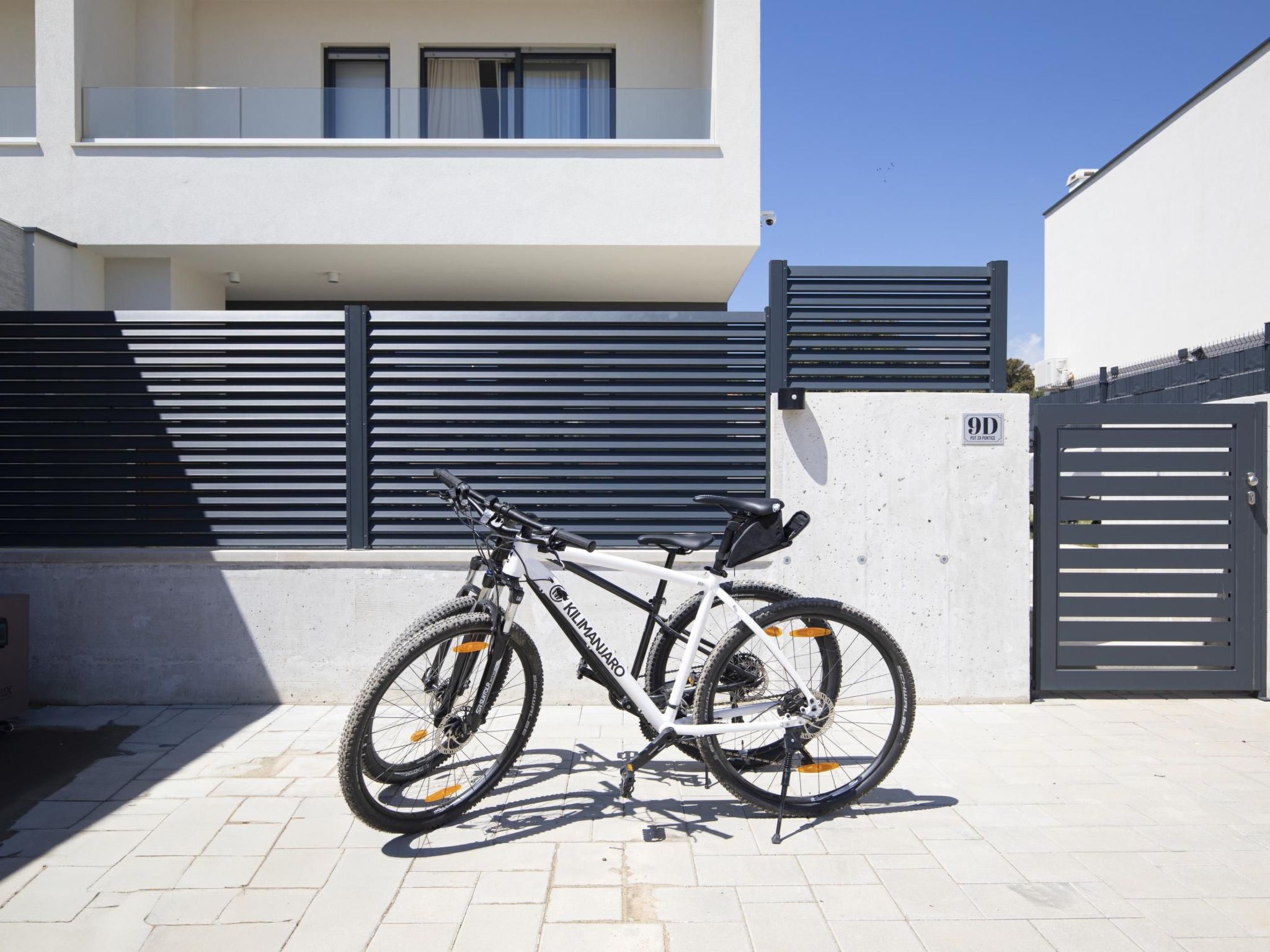 Villa Oasis mit beheiztem Pool, 700 m vom Meer entfernt-Inside