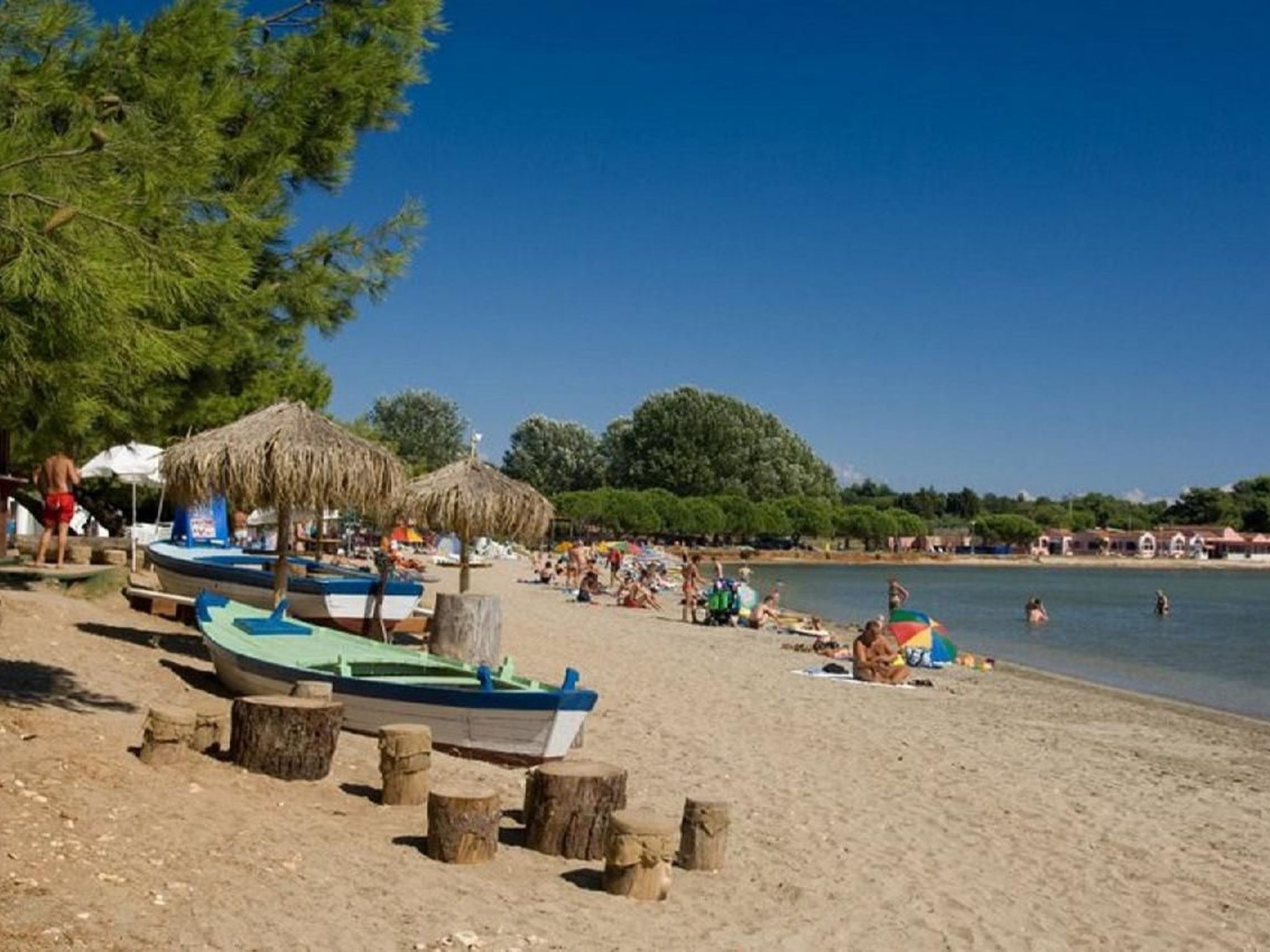 Photo of Schönes Apartment, privater Parkplatz und Strand in der Nähe