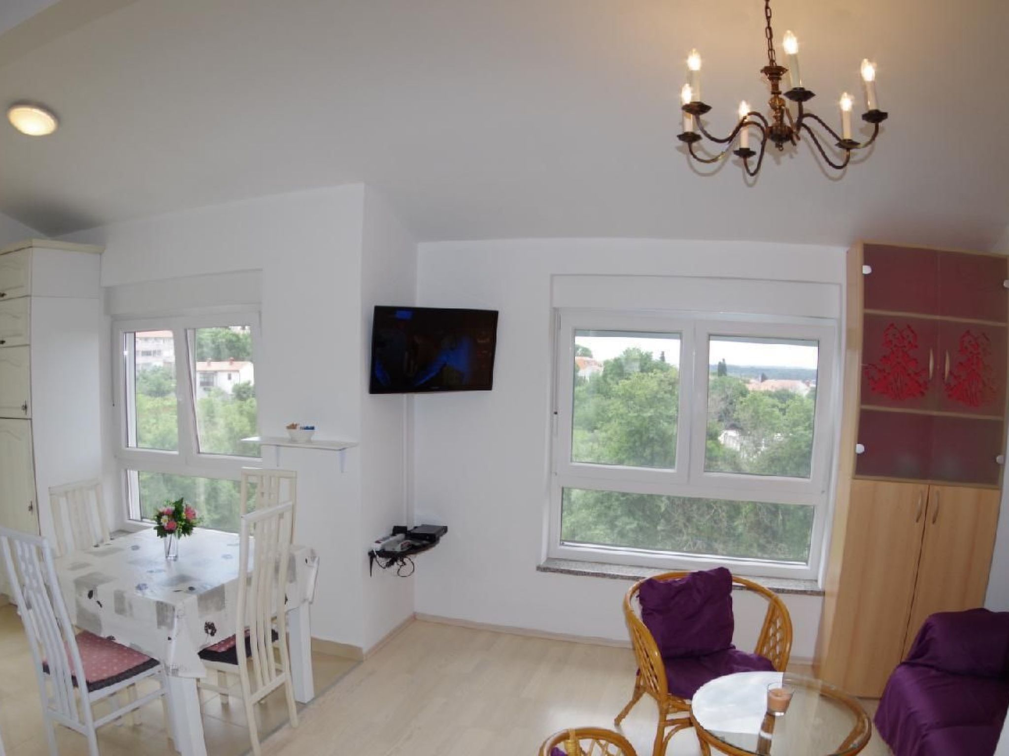 Photo of in Medulin mit Privatparkplatz