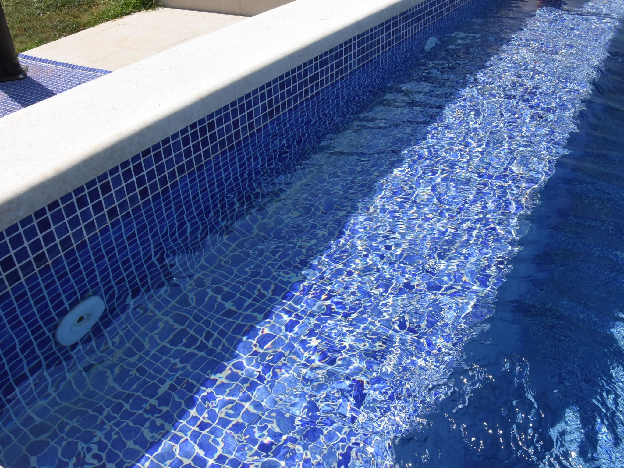 Ferienvilla "Luxury Villa Tara" mit beheiztem Pool-Drinnen