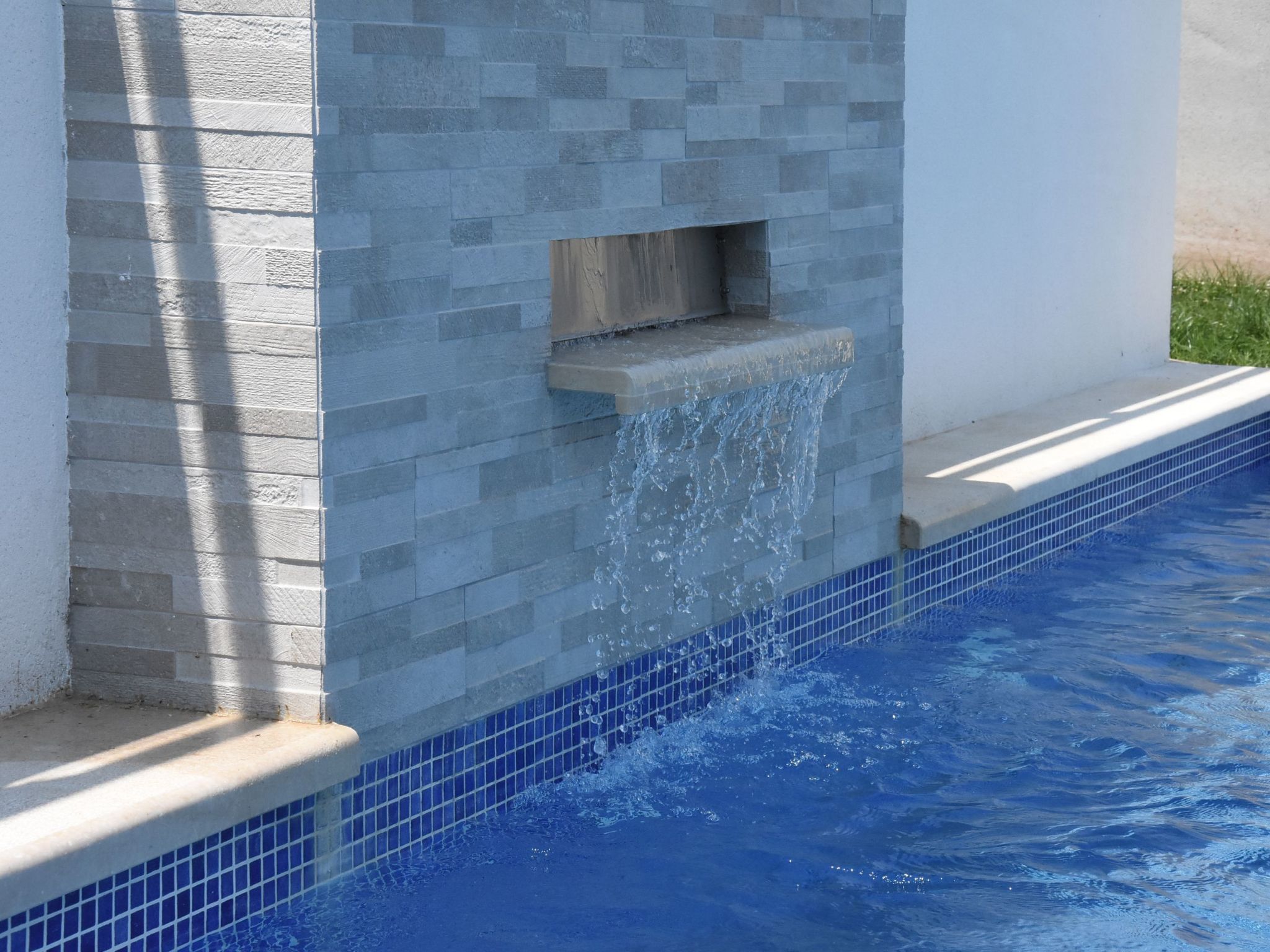 Ferienvilla "Luxury Villa Tara" mit beheiztem Pool-Drinnen