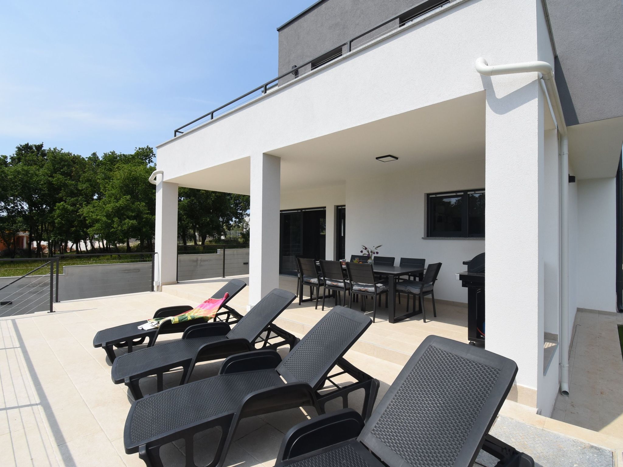 Ferienvilla "Luxury Villa Tara" mit beheiztem Pool-Drinnen