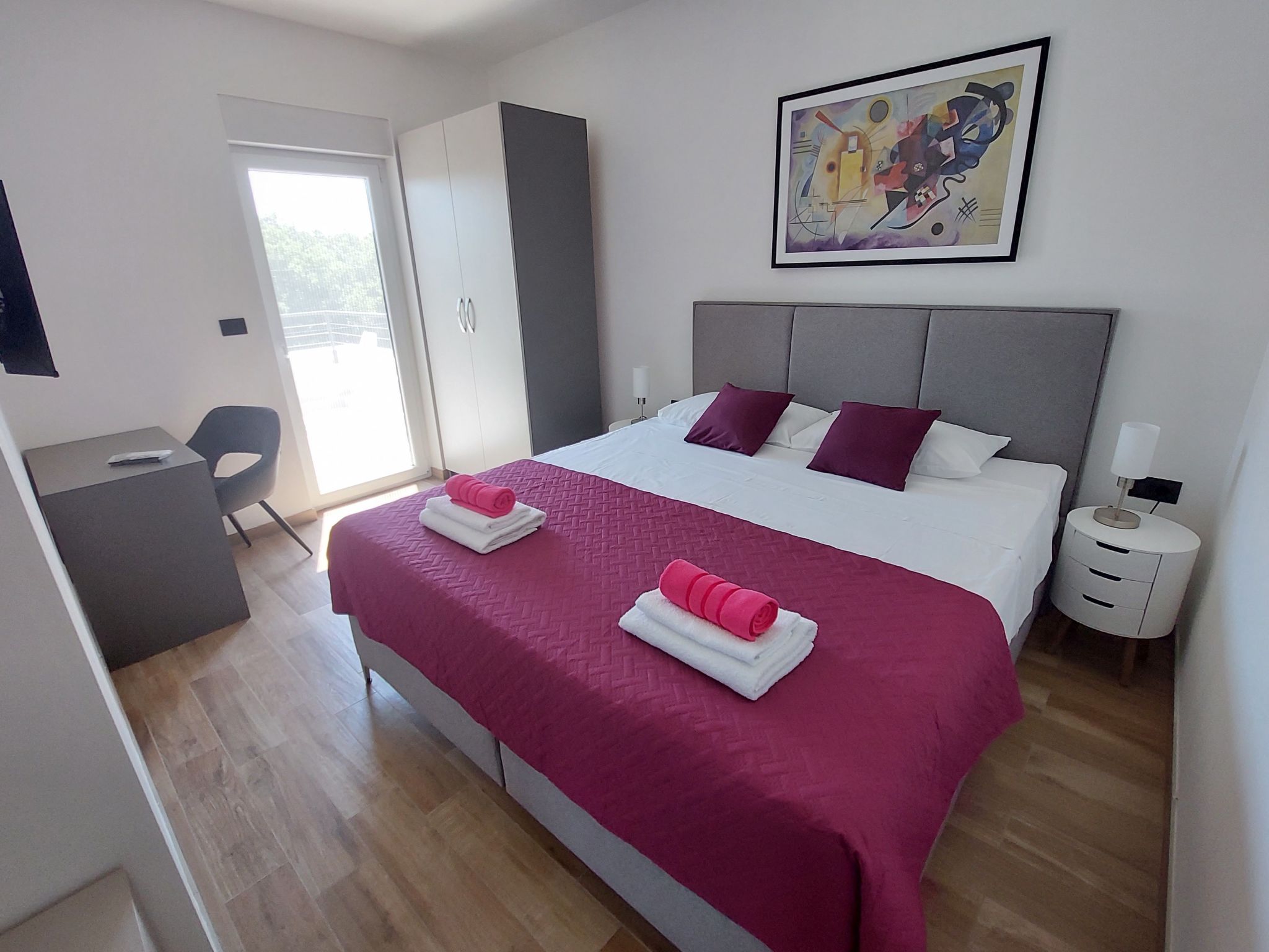 Ferienvilla "Luxury Villa Tara" mit beheiztem Pool-Drinnen