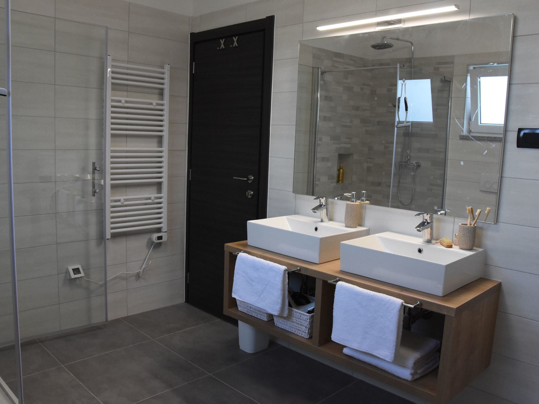 Ferienvilla "Luxury Villa Tara" mit beheiztem Pool-Drinnen