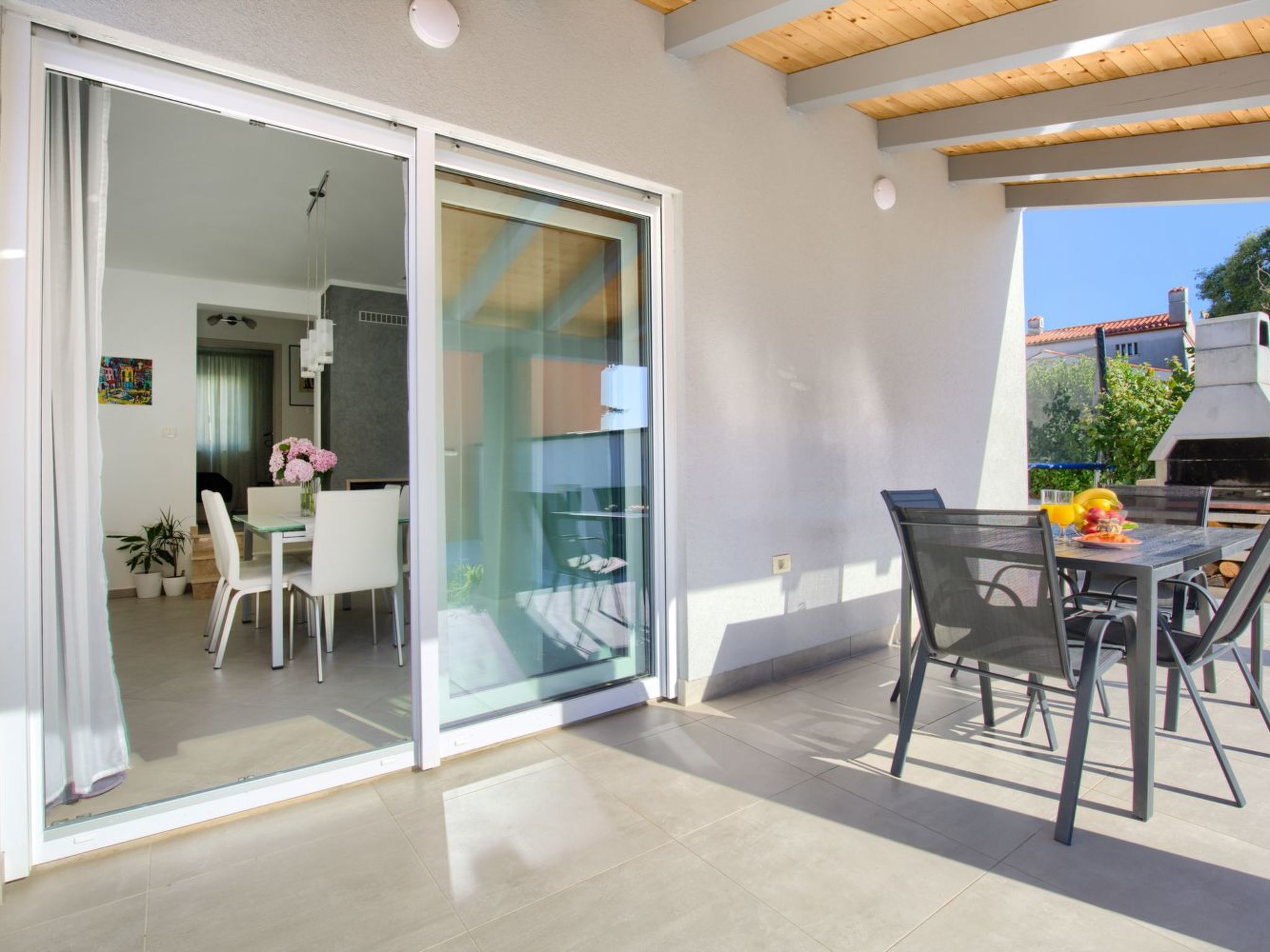 Villa Emily - Image-tags.info