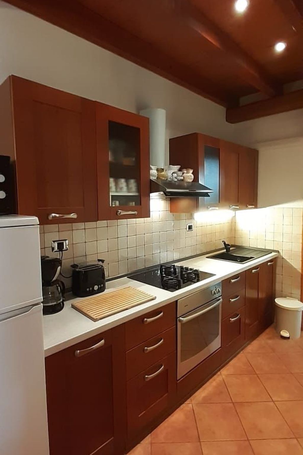 Mit schönem Garten und Sonnenterrasse-Binnen