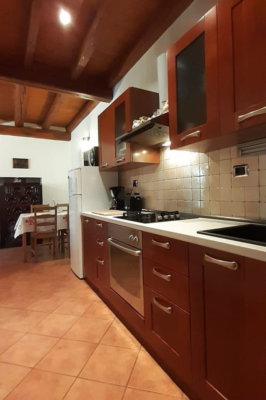 Mit schönem Garten und Sonnenterrasse-Binnen