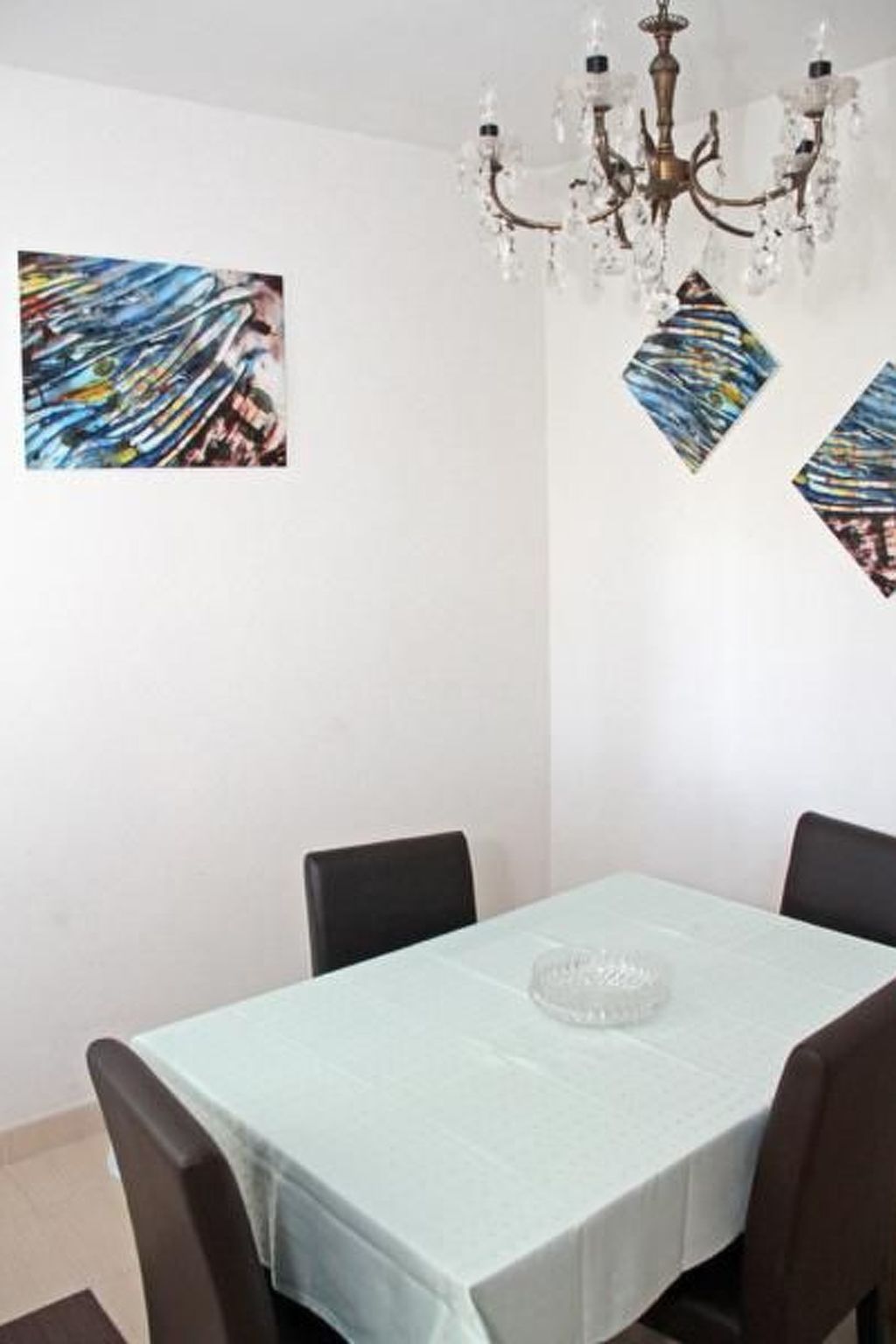 Photo of Wohnung im ersten Stock mit Blick aufs Wasser