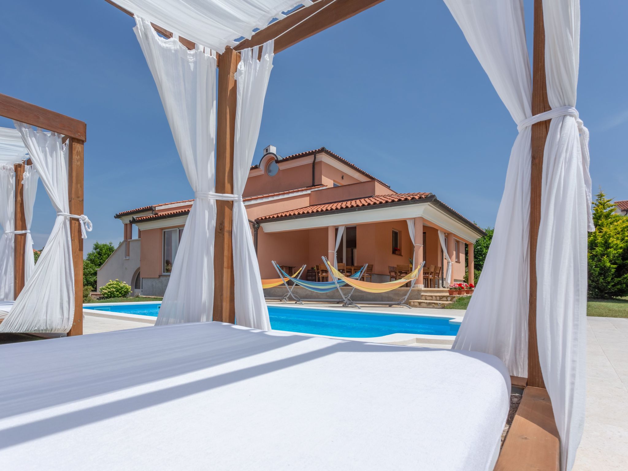 In Medulin mit Privatem Pool