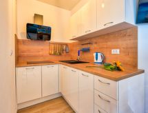Strandvilla Medulin: Vakantiehuis direct aan zee voor 5 personen - thumbnail 5