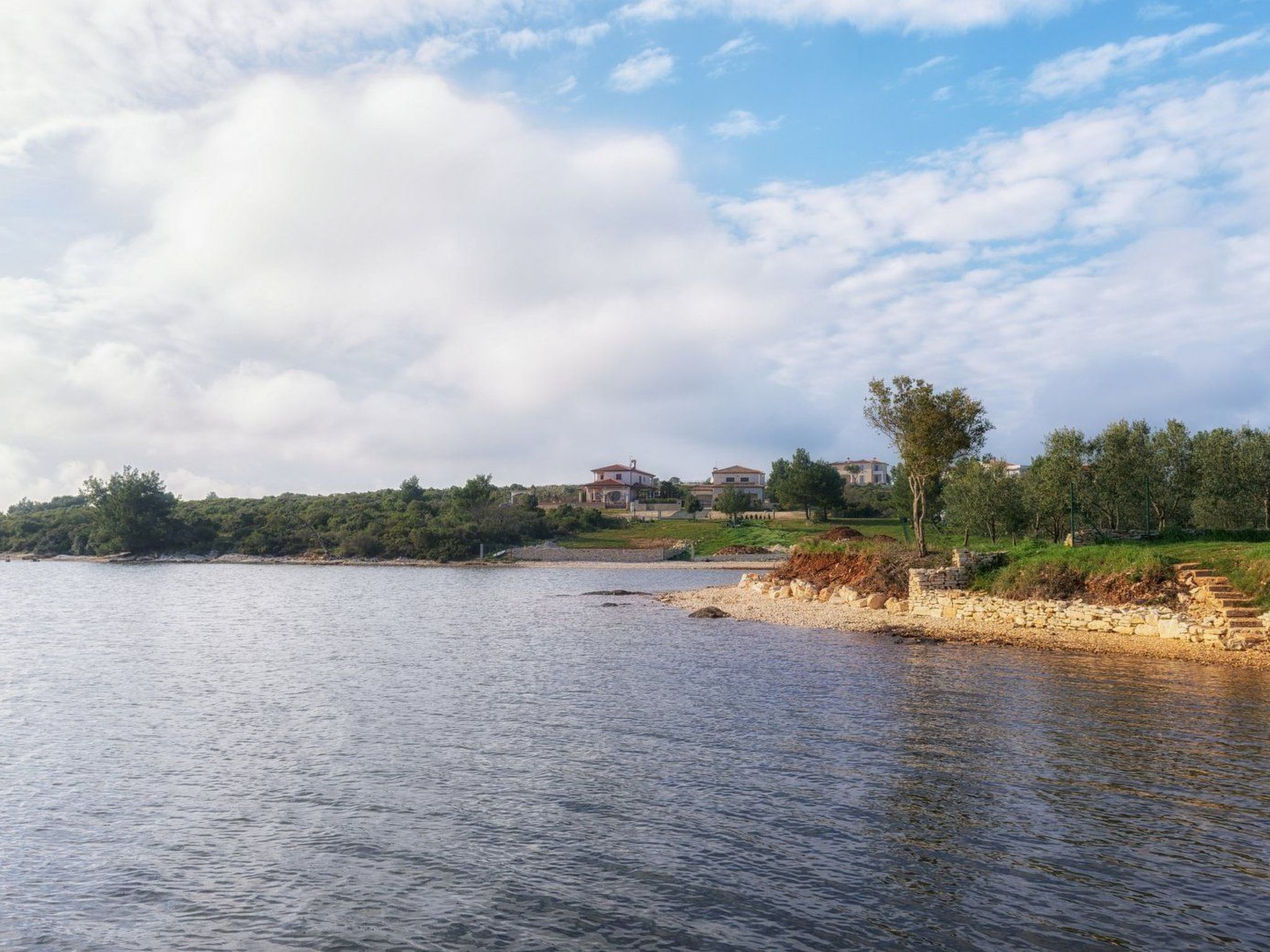 Schöne Wohnung in Medulin mit Möbliertem Balkon-Binnen