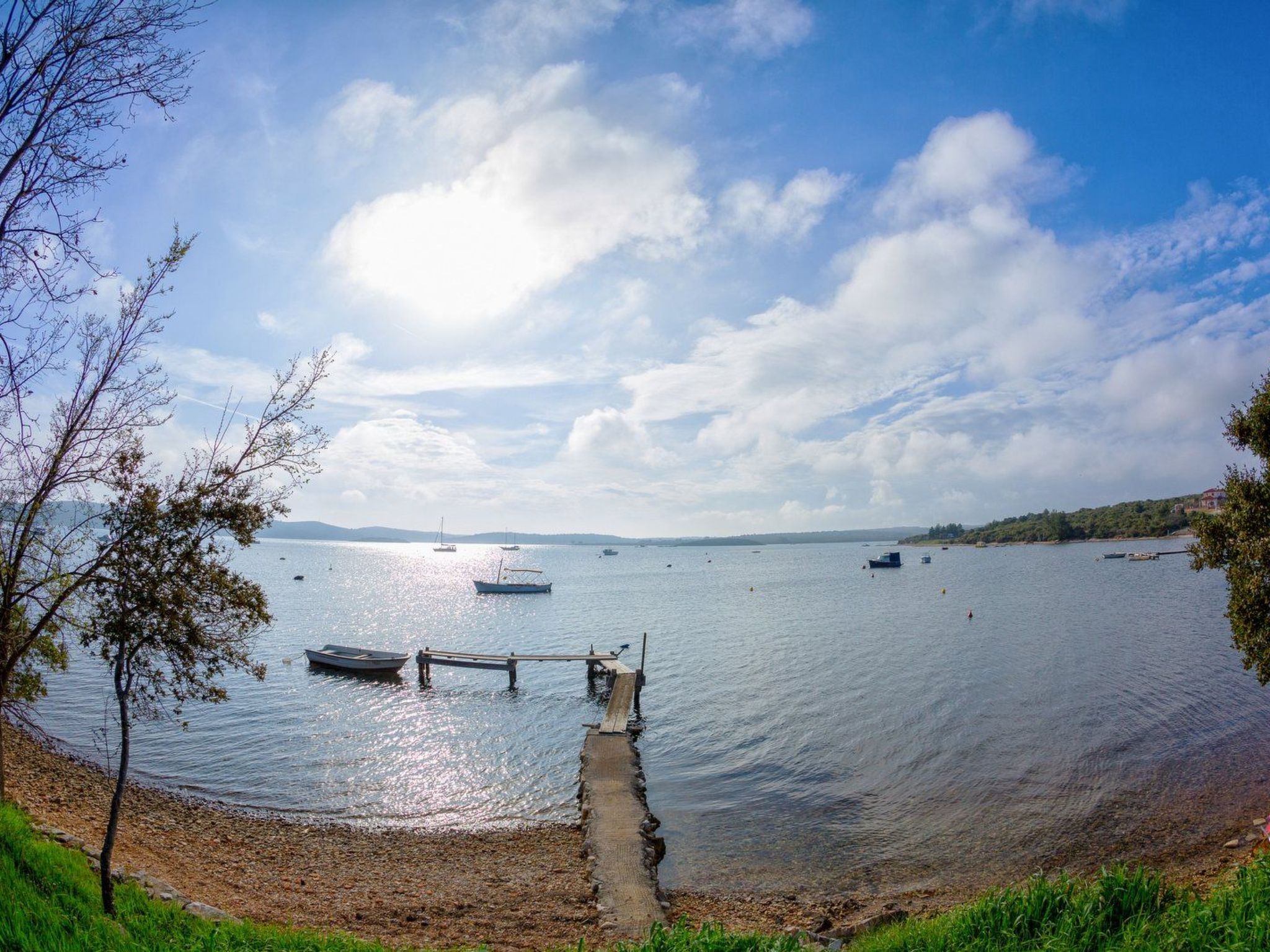 Schöne Wohnung in Medulin mit Möbliertem Balkon-Binnen