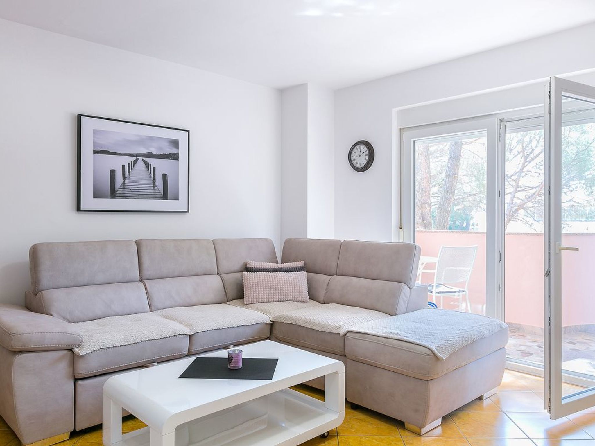 Photo of für bis zu vier Personen, 400m vom Sandstrand