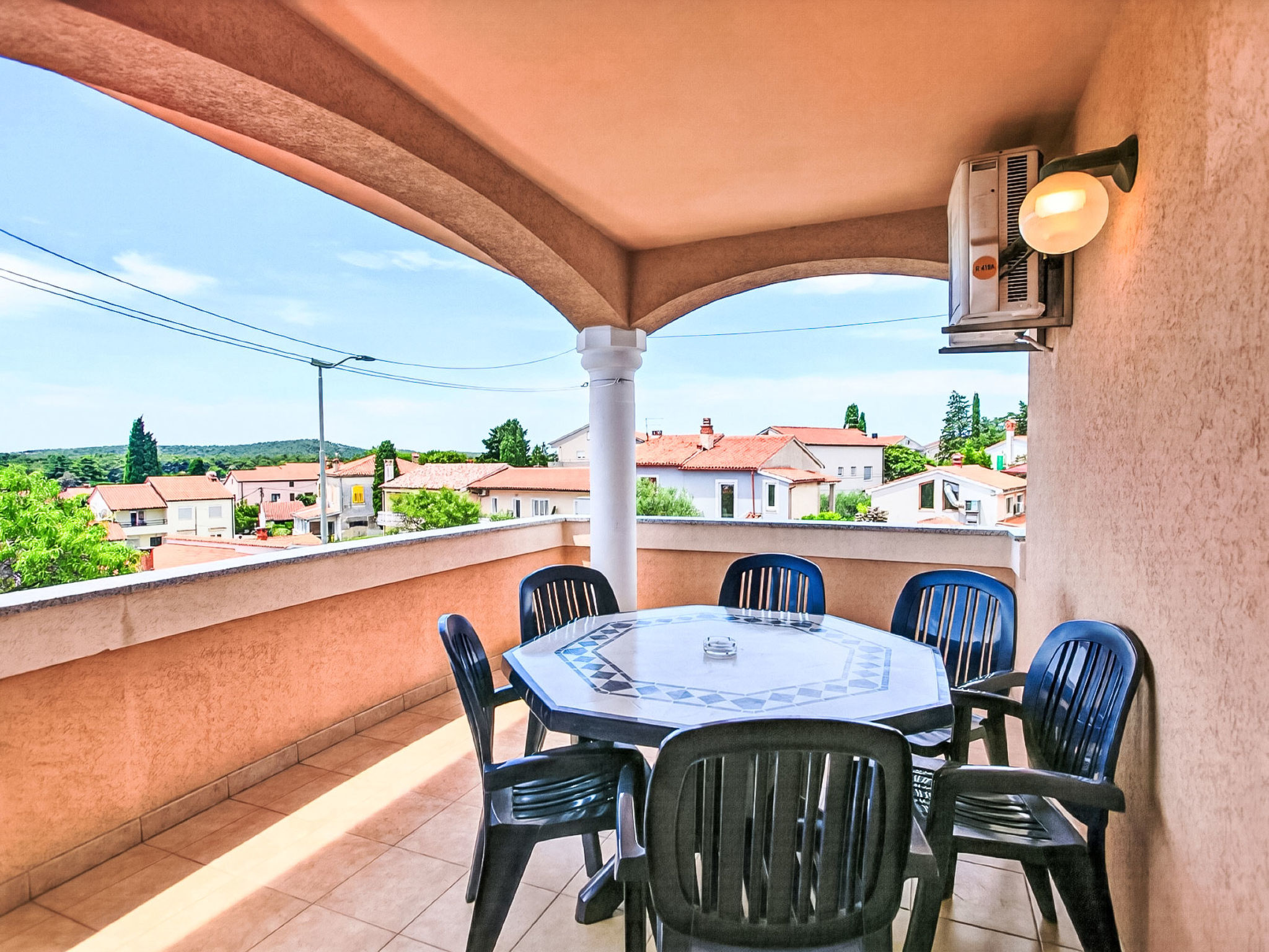 Photo of Wohnung mit Balkon