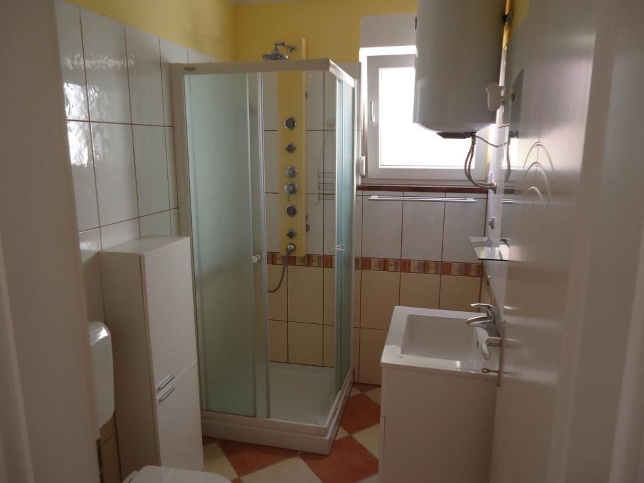 Modernes und komfortables Wohnen in der Wohnung-Dedans