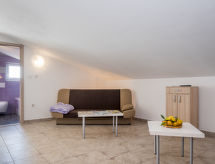 Sfeervol appartement met tuin en bbq, dichtbij zee en strand in Ližnjan - thumbnail 4