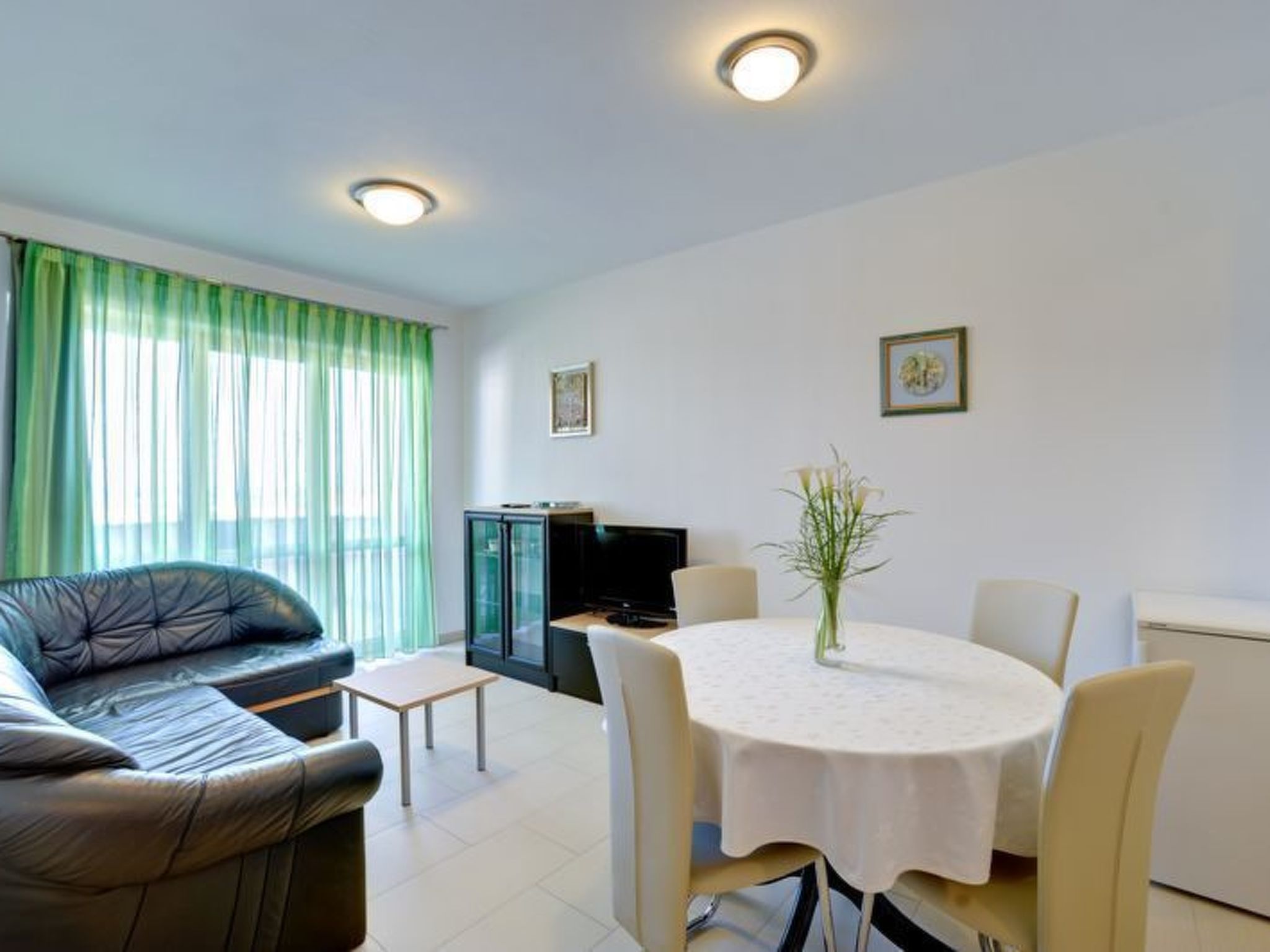 Mit Blick auf das Wasser