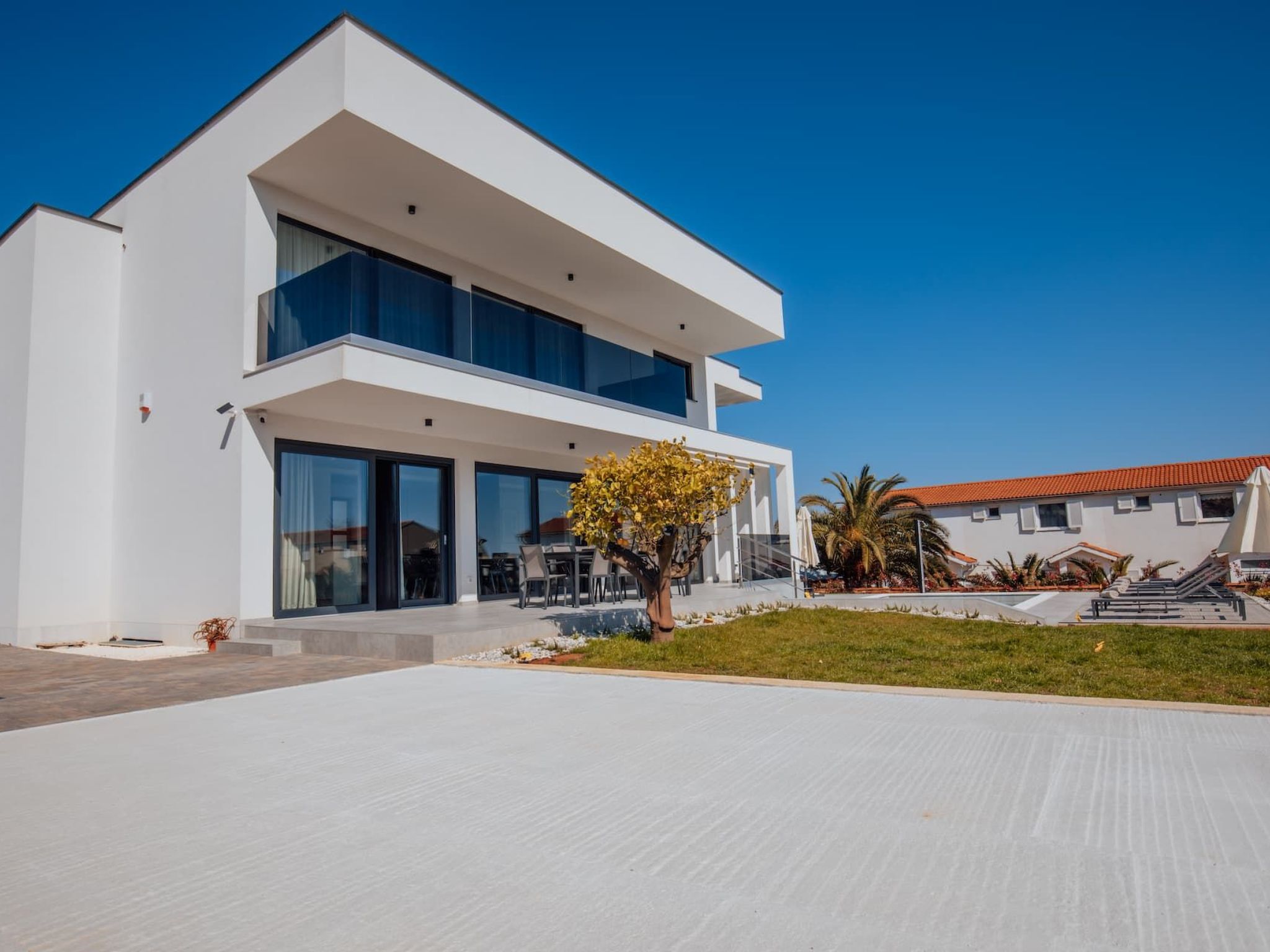 Villa "Andris" mit Garten, Grill und Terrasse