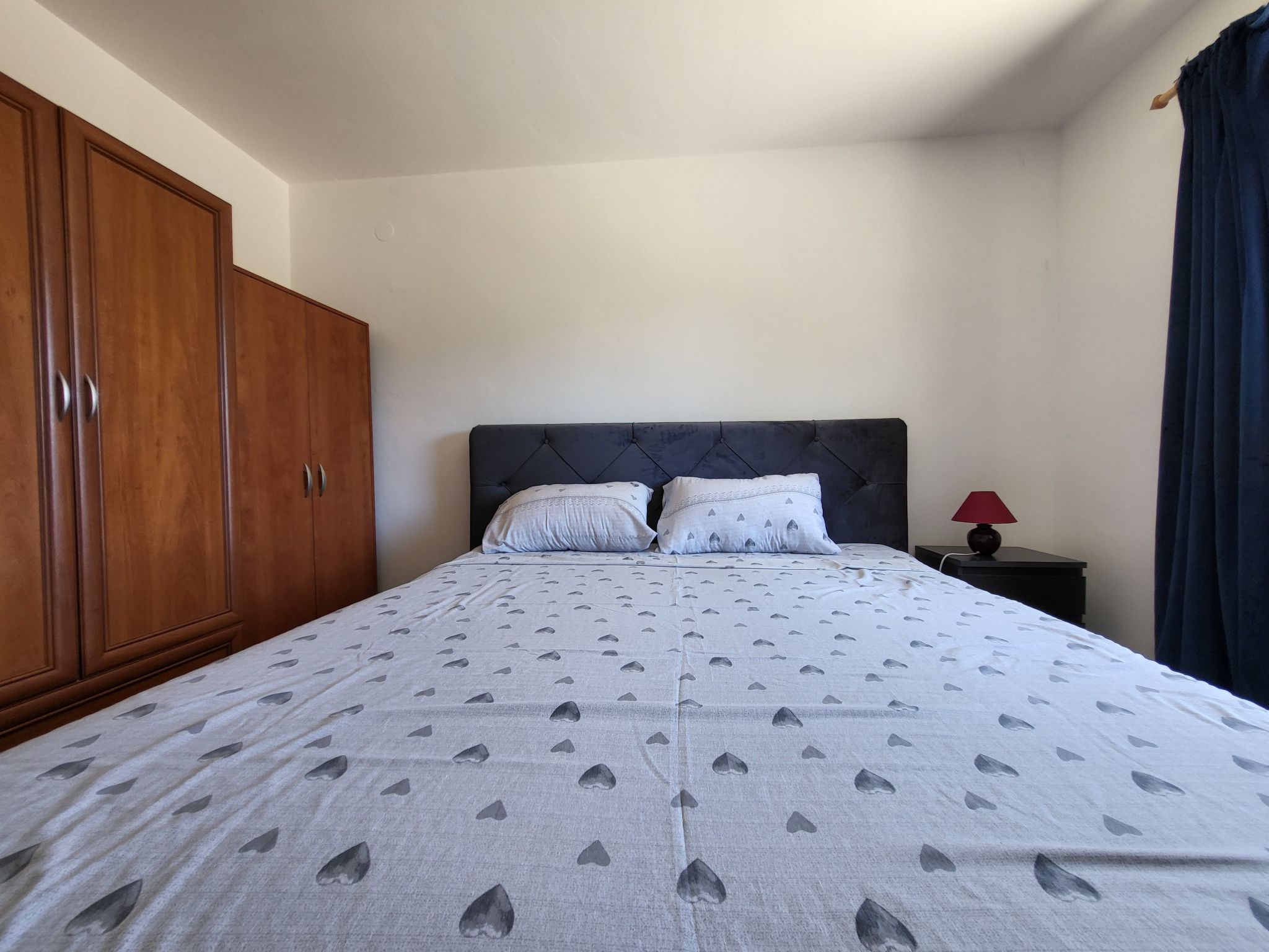 Photo of Steinhaus mit Pool im Natur