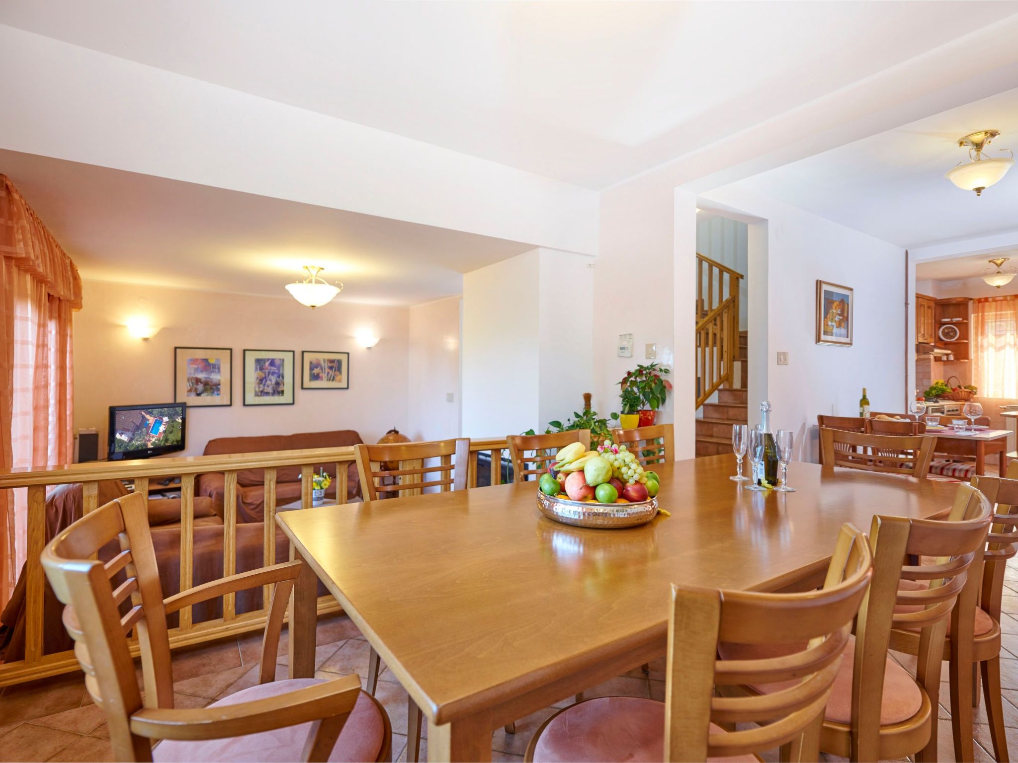 Villa Bastianich mit großem Garten und Pool-Binnen