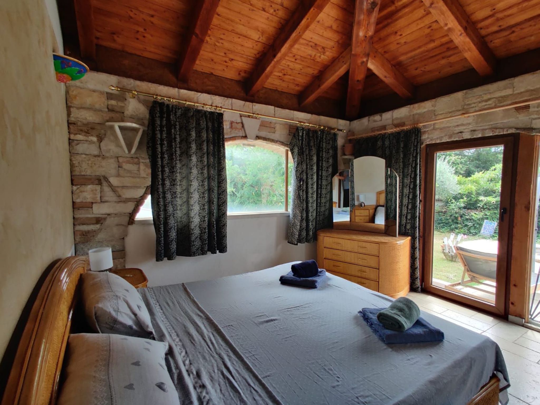 Haus mit Pool-Binnen