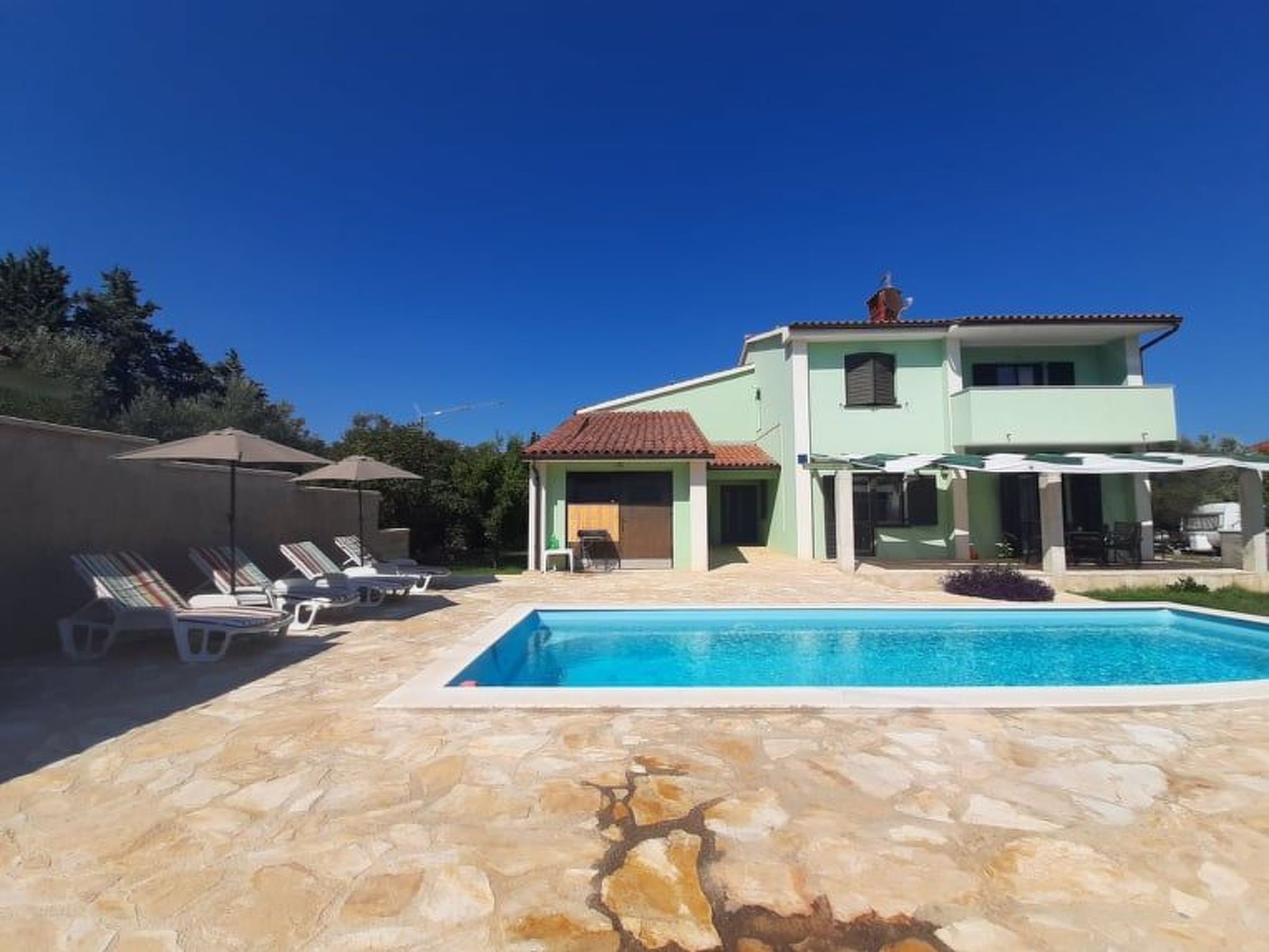 Villa Lokvanj-Drinnen