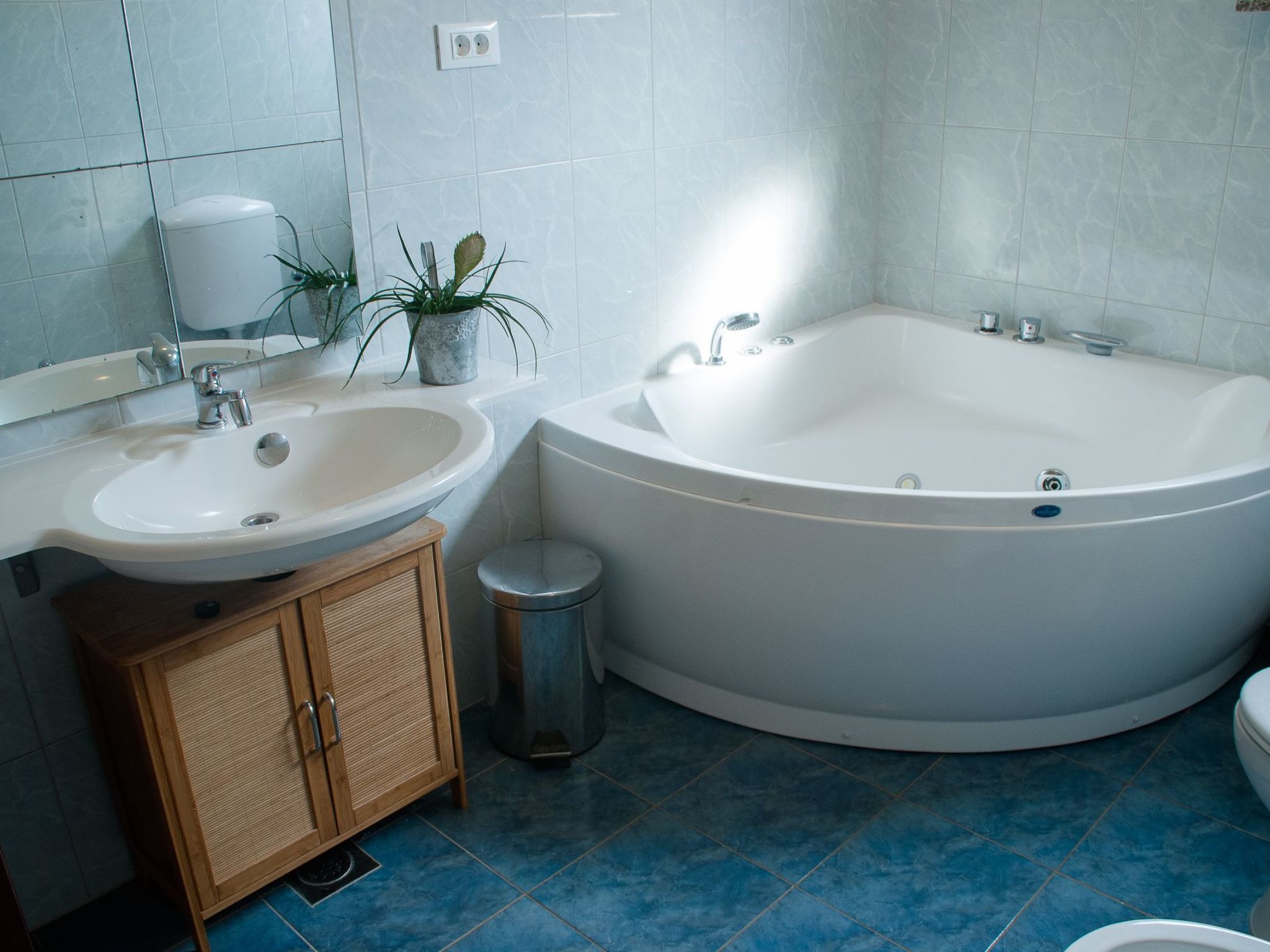 Erdgeschosswohnung für 7 Personen-Image-tags.info