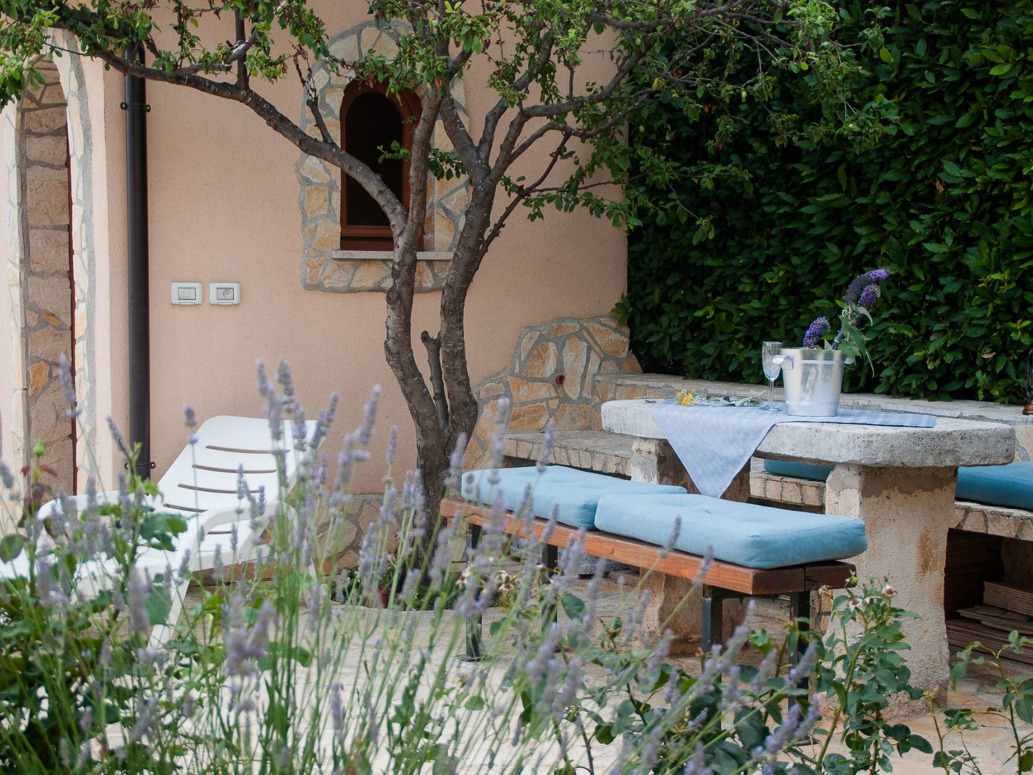 Erdgeschosswohnung für 7 Personen-Image-tags.info