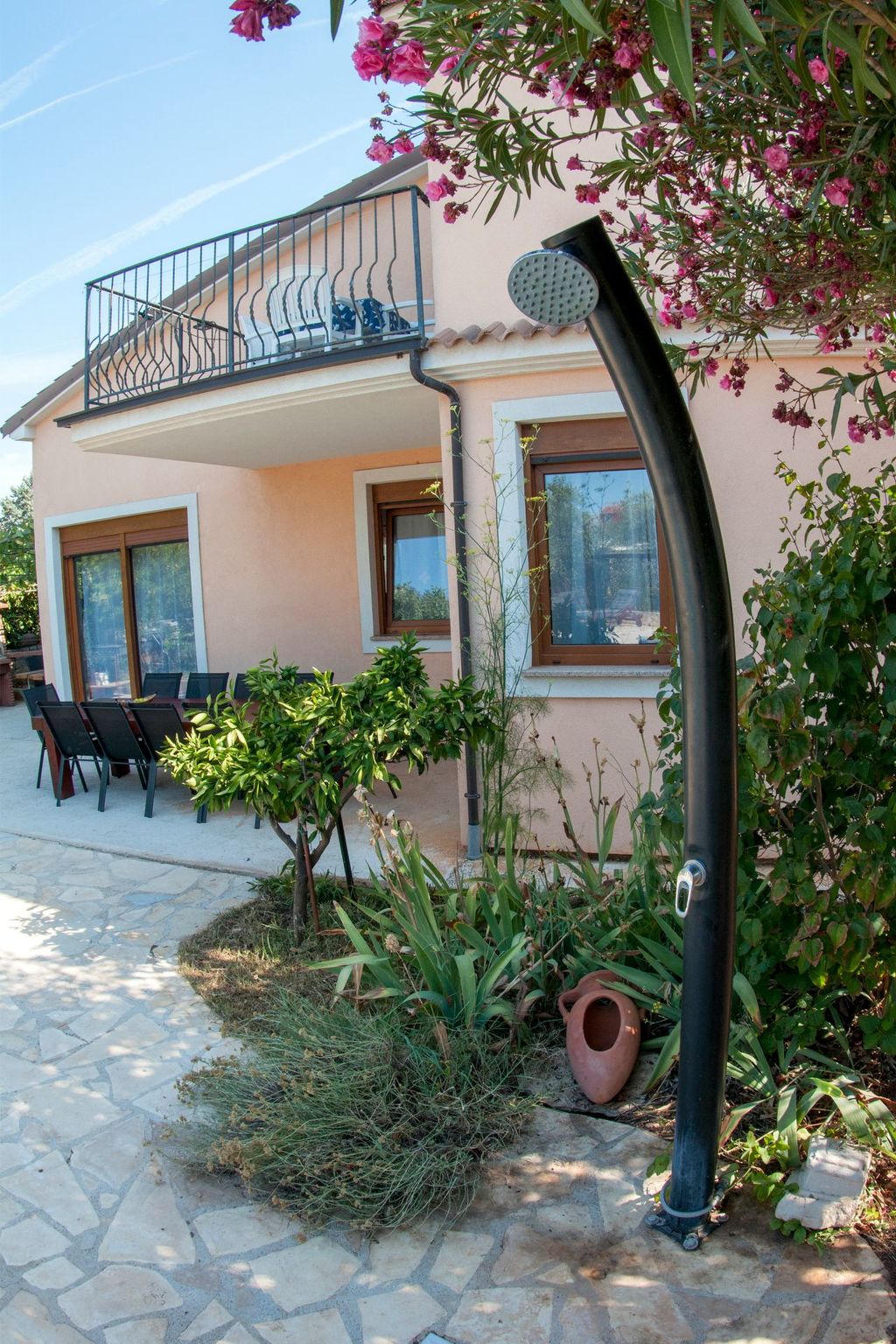 Erdgeschosswohnung für 7 Personen-Image-tags.info