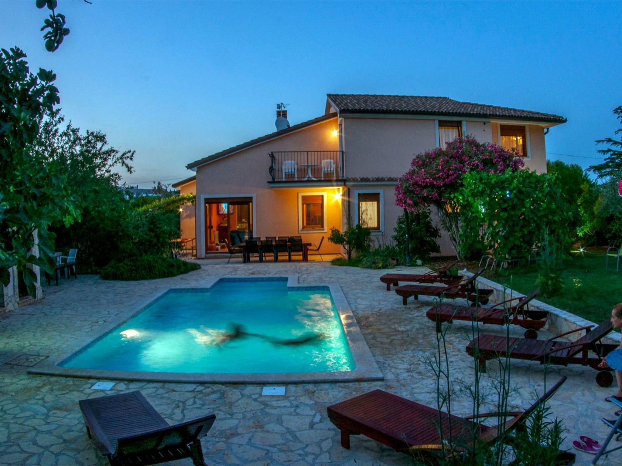 Erdgeschosswohnung für 7 Personen-Image-tags.info