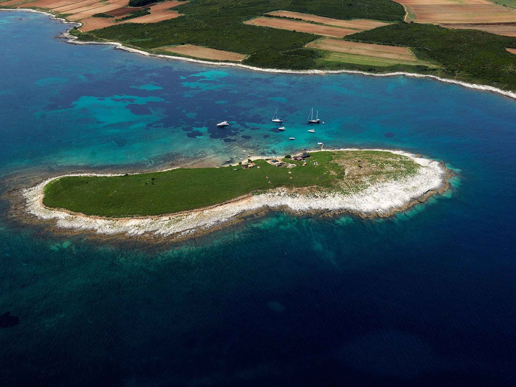 Erdgeschosswohnung für 7 Personen-Image-tags.info