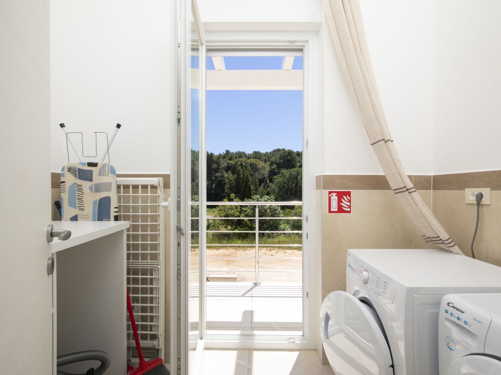 Unknown Accommodation-Inside