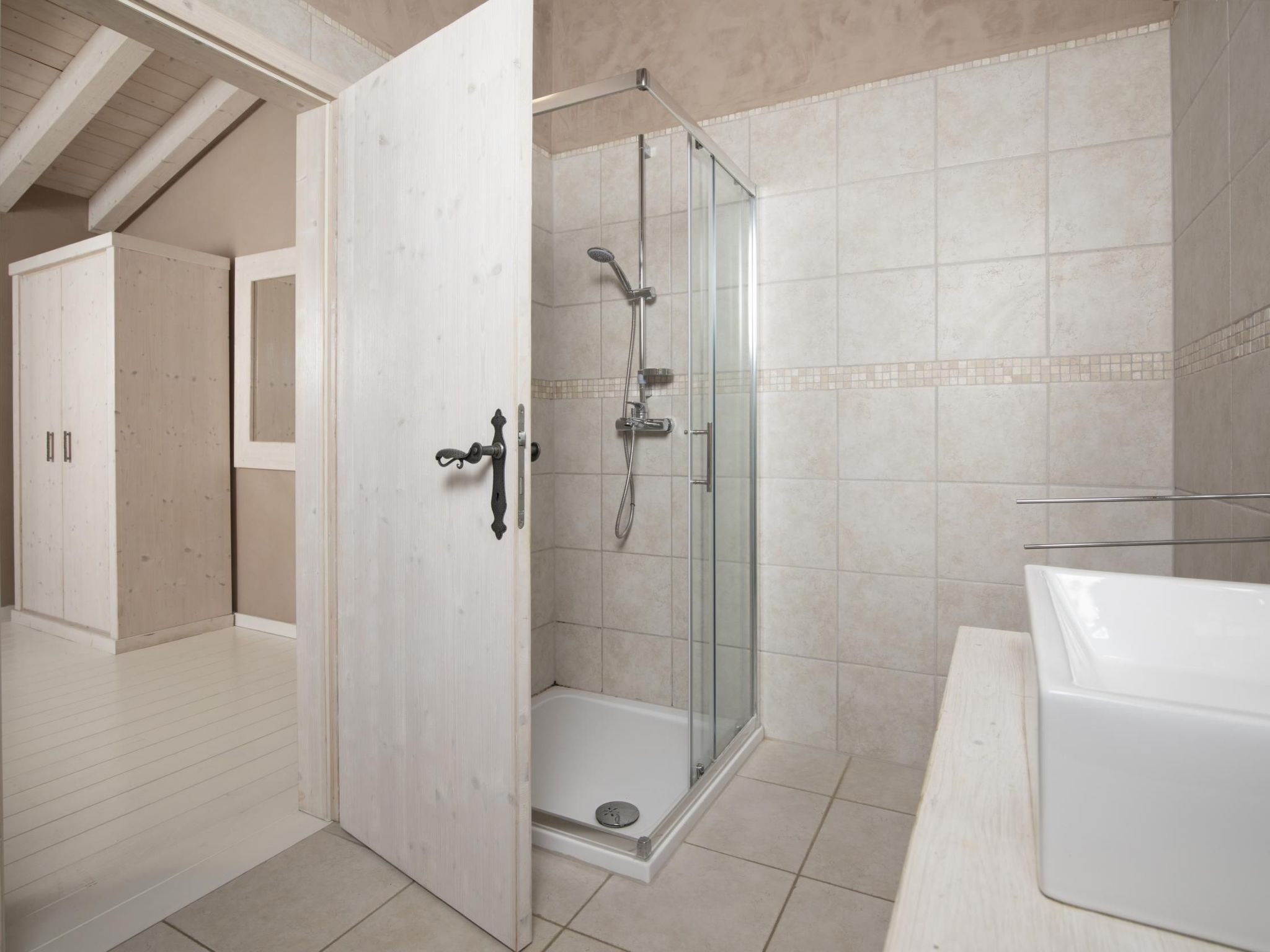 Unknown Accommodation-Binnen