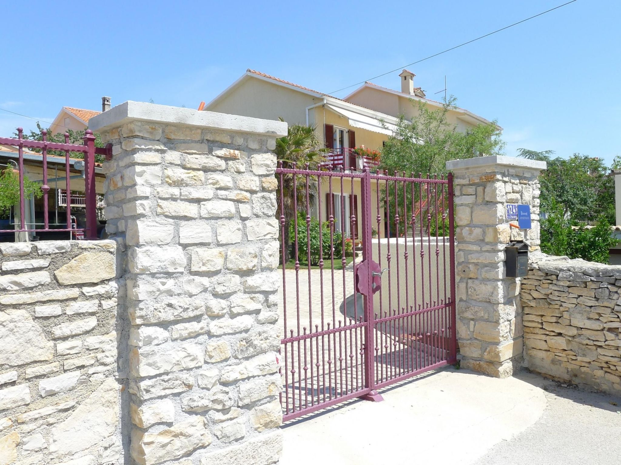 LacoDeLama mini resort - Wohnung Marta mit Pool-Binnen