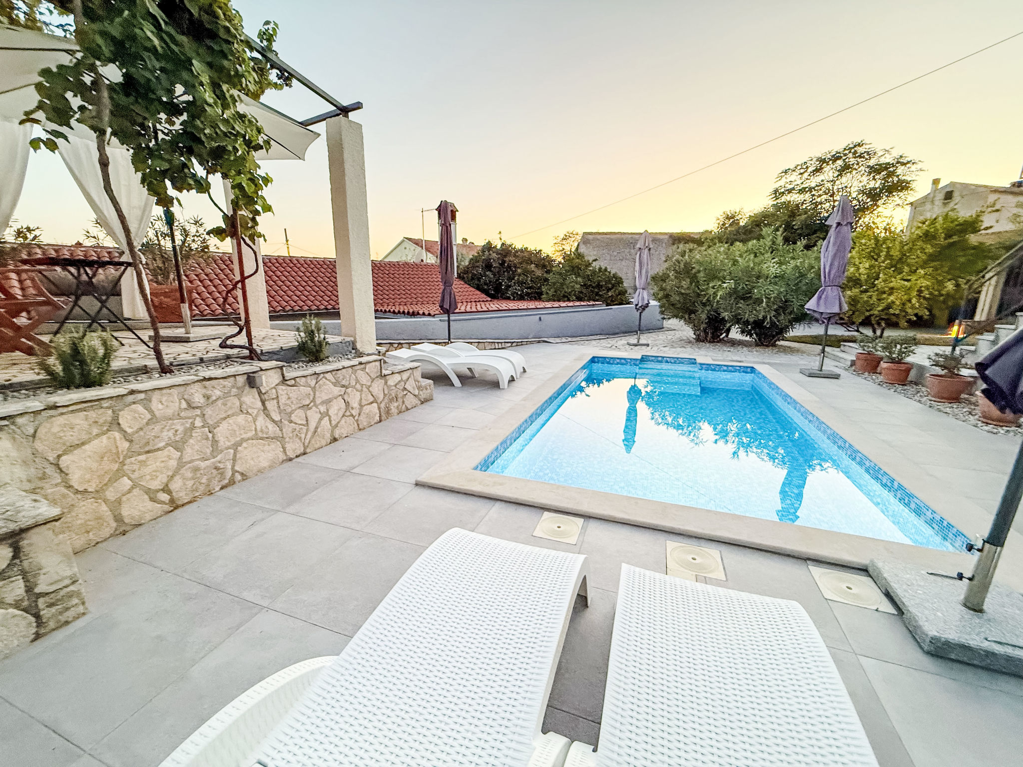 LacoDeLama mini resort - Wohnung Pina mit Pool - Buiten